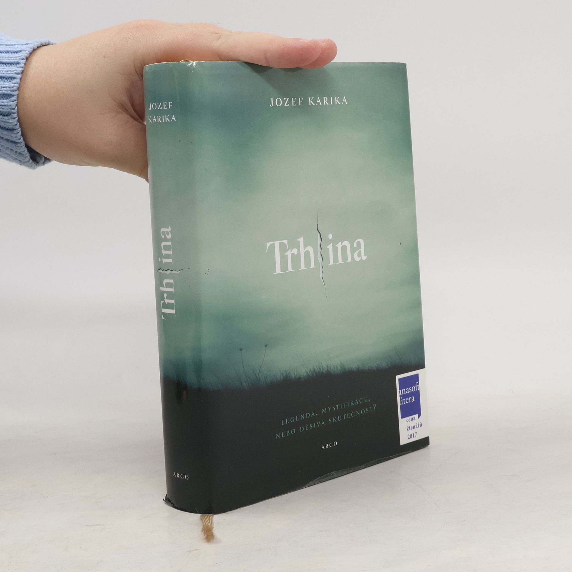 Jozef Karika Trhlina