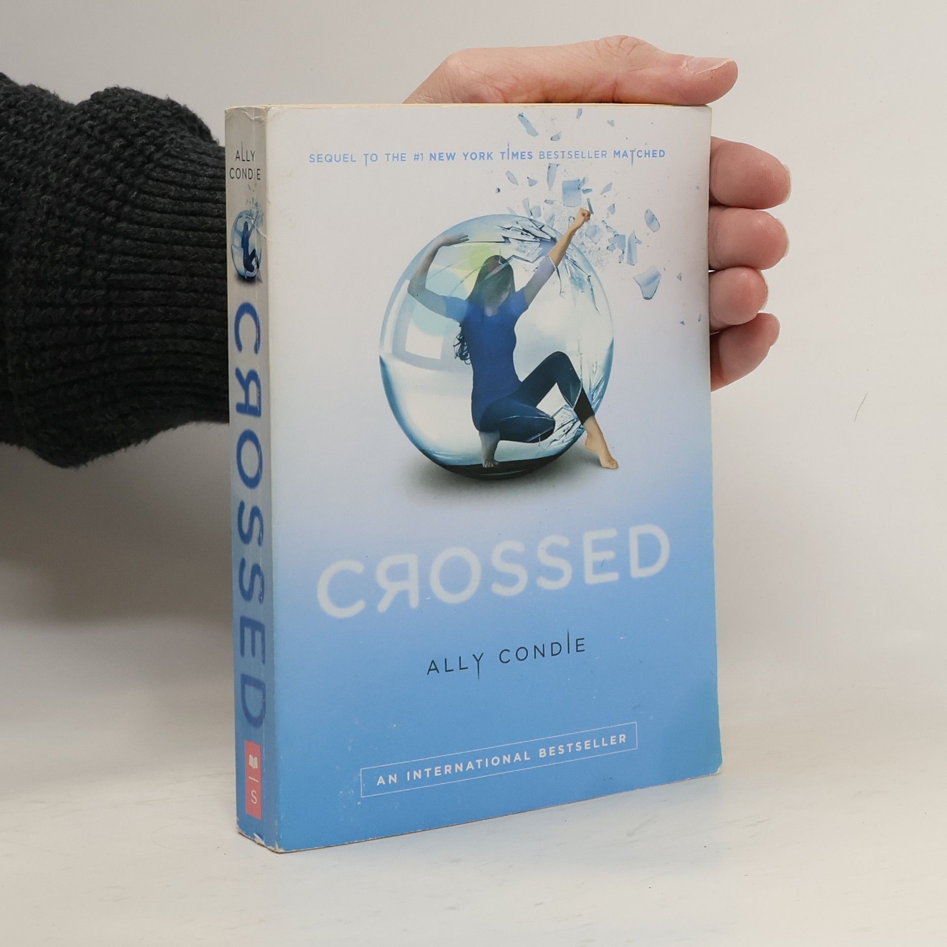 Ally Condie Matched: Crossed