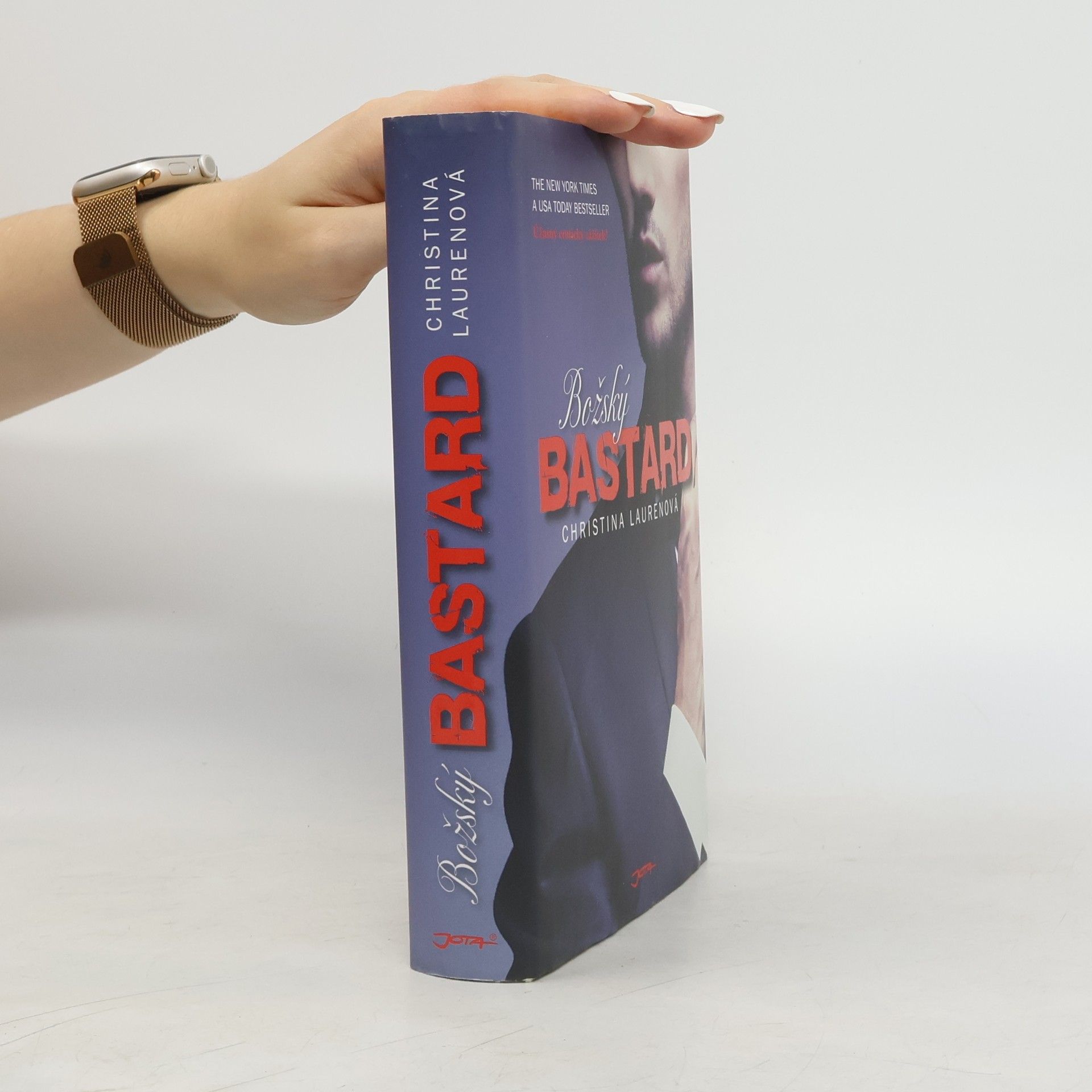 Christina Lauren Božský bastard