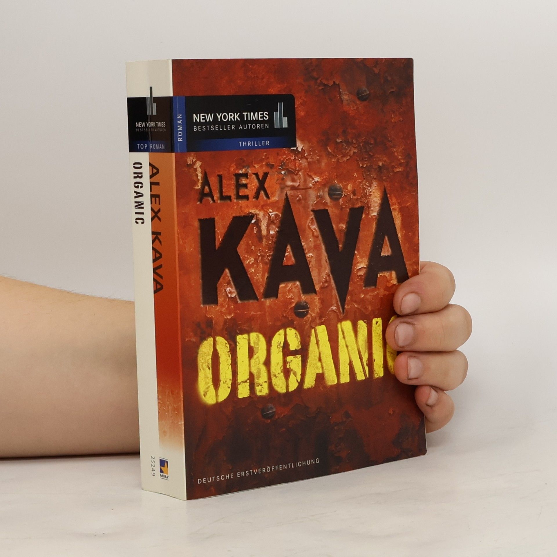 Alex Kava Organic