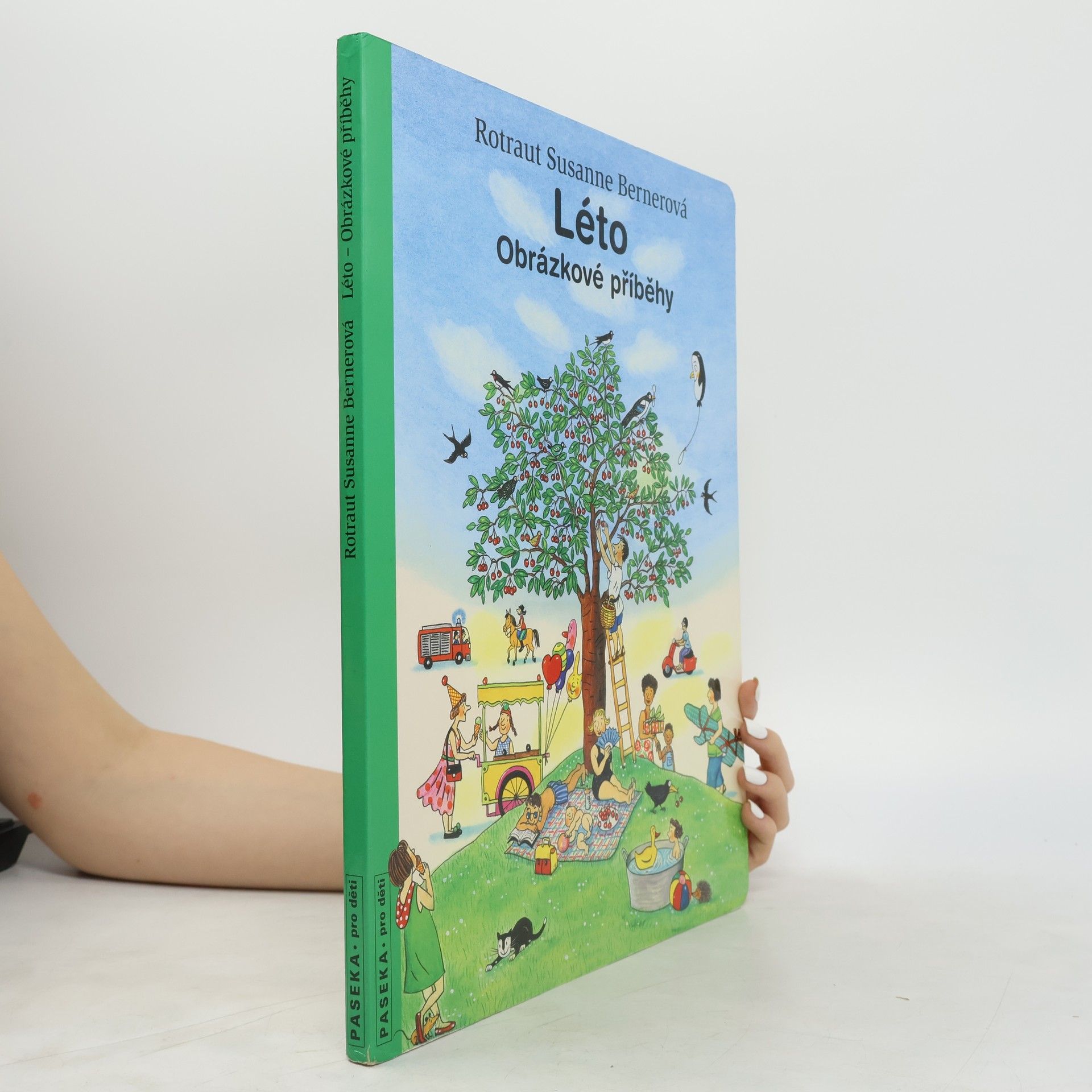 Rotraut Susanne Berner Léto: Obrázkové příběhy