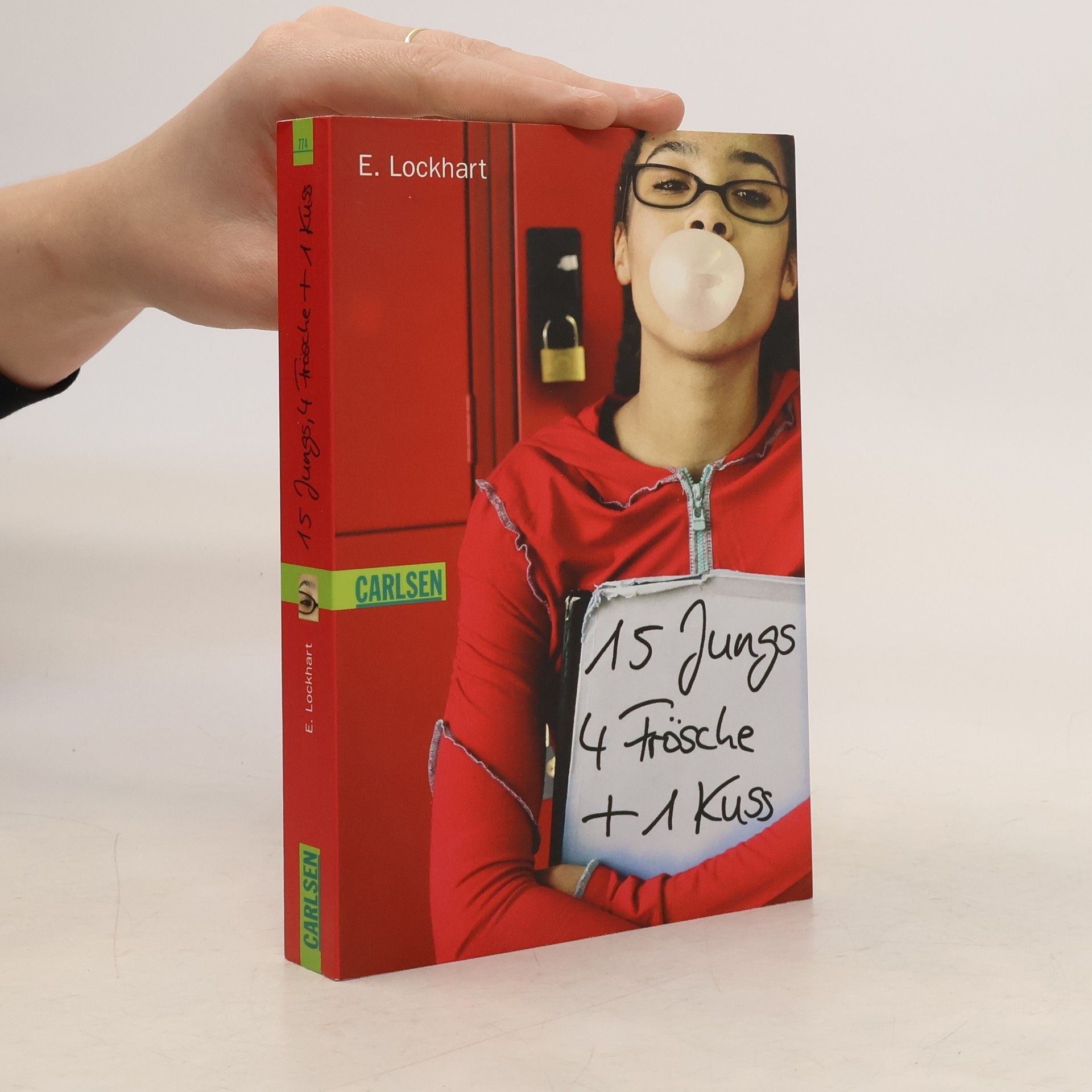 15 Jungs, 4 Frösche und 1 Kuss