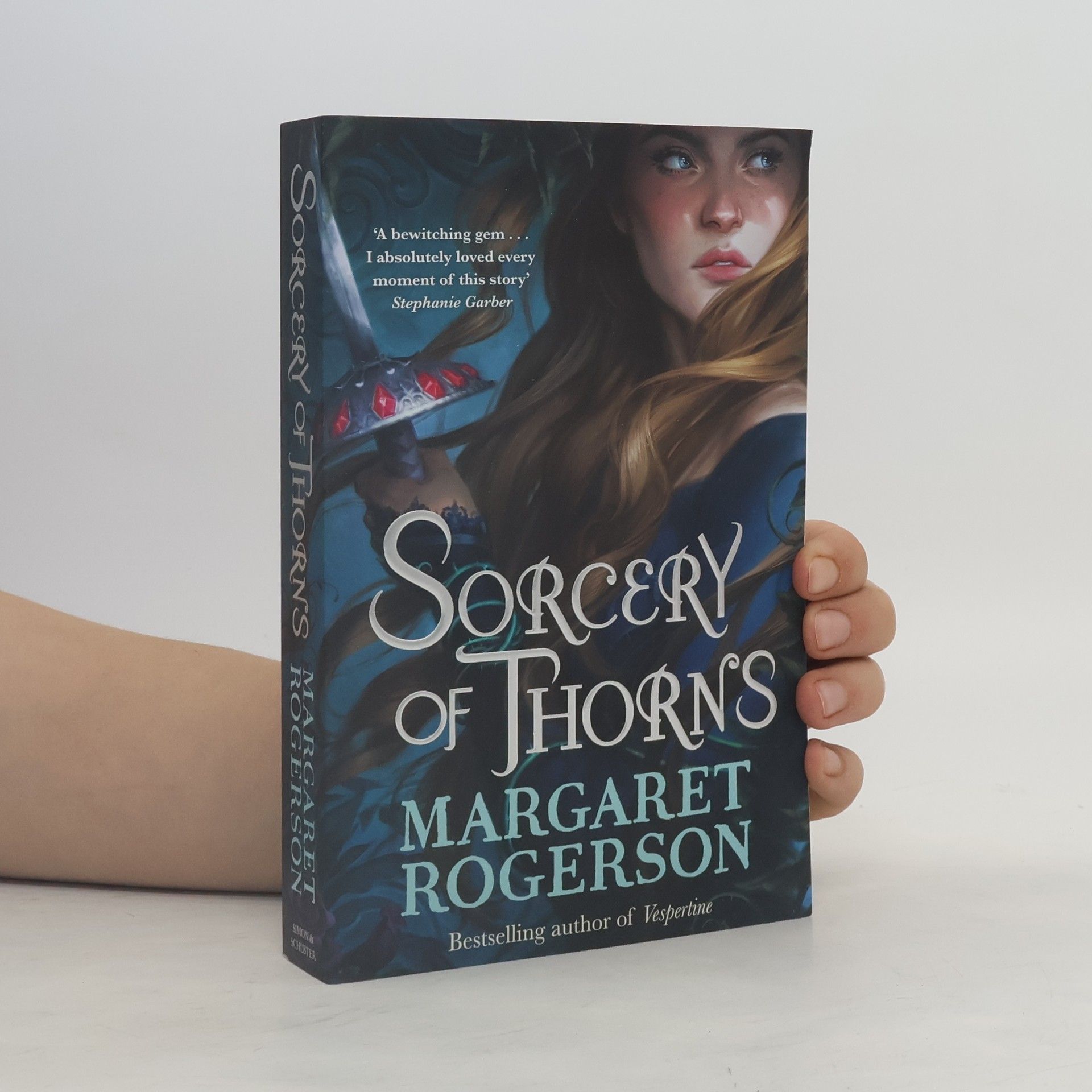 Margaret Rogerson Sorcery of Thorns