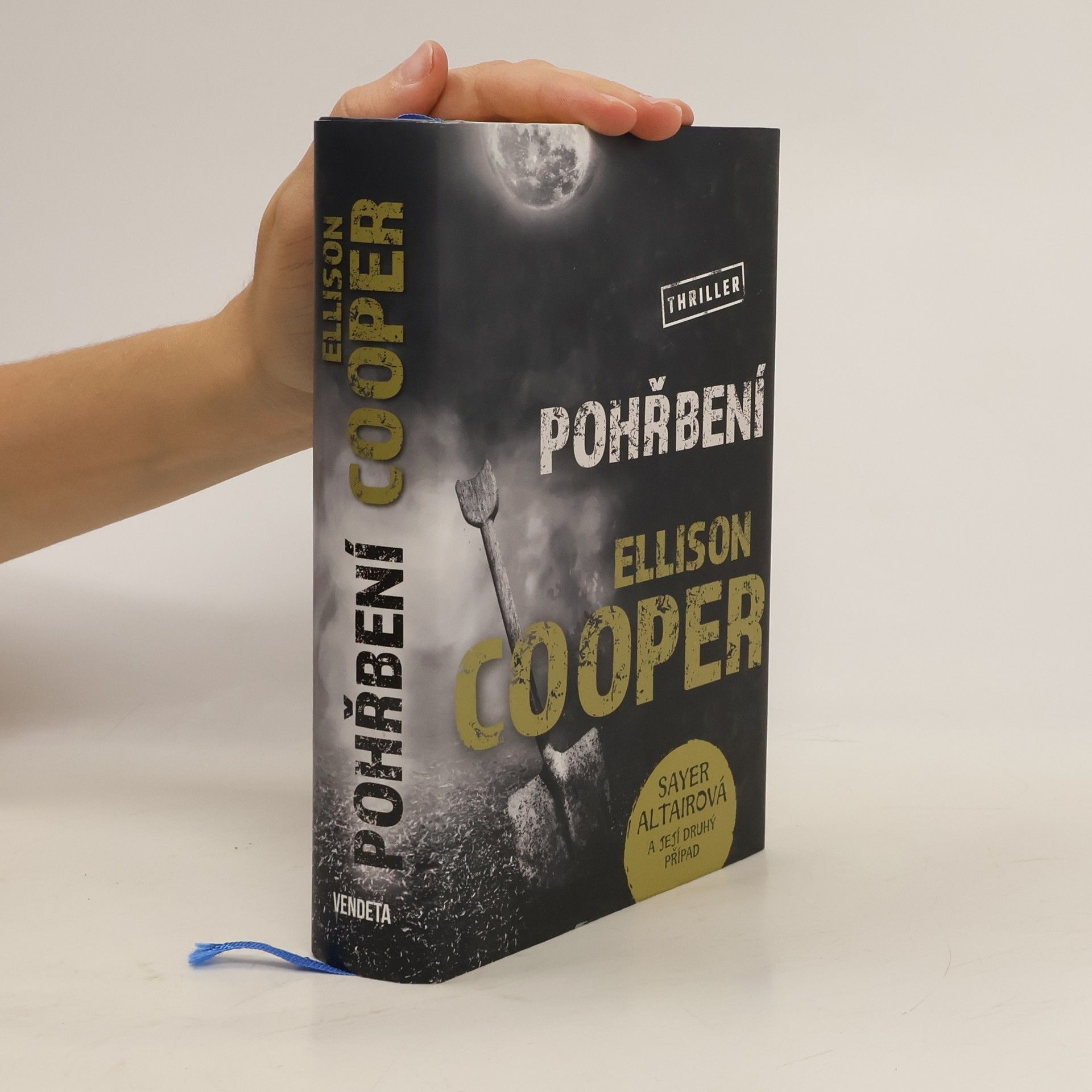 Ellison Cooper Pohřbení