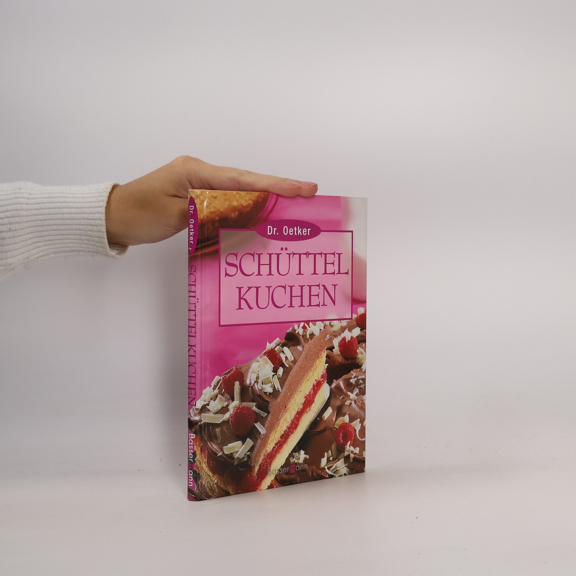 Anja Halveland Dr. Oetker Schüttel-Kuchen