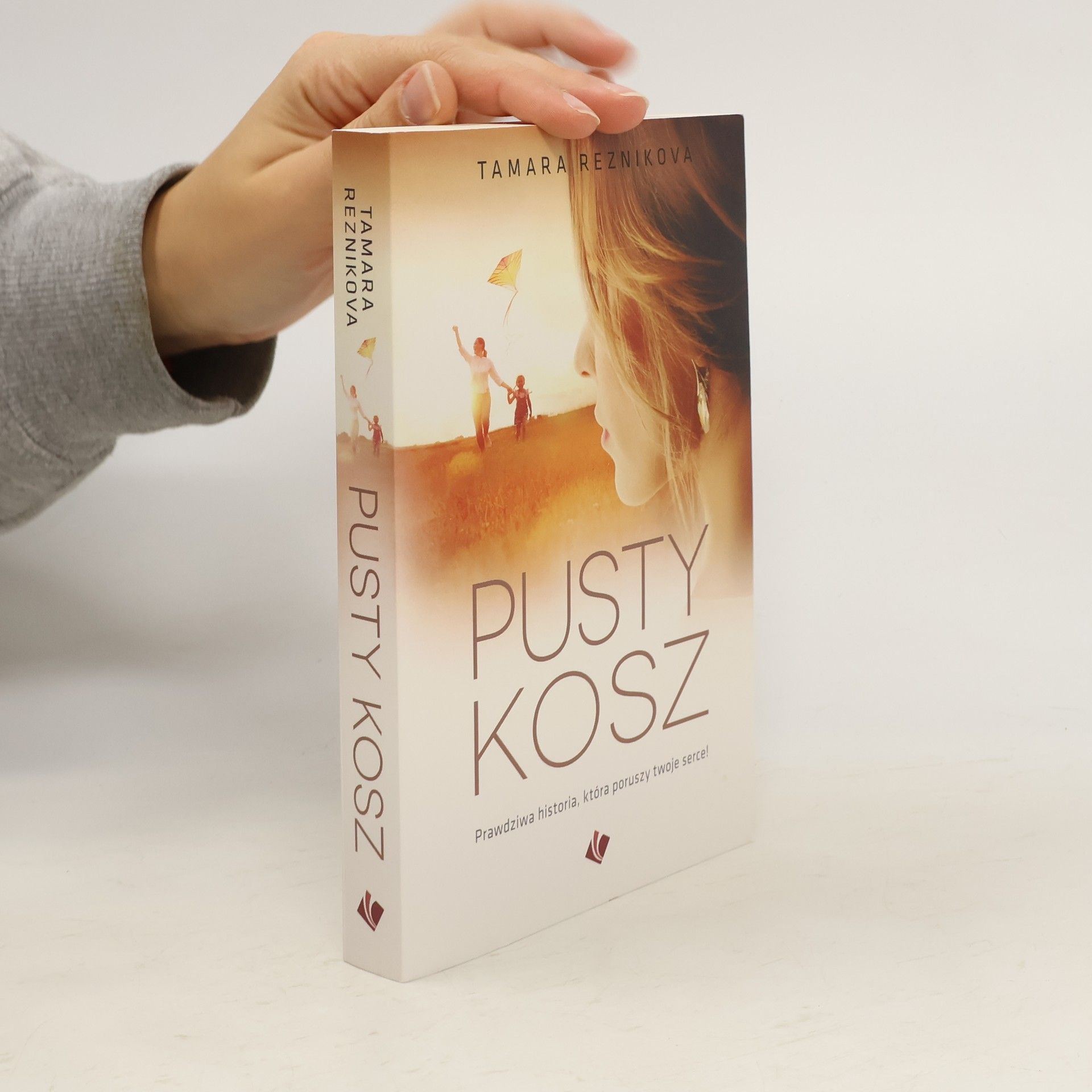 Tamara Reznikova Pusty kosz