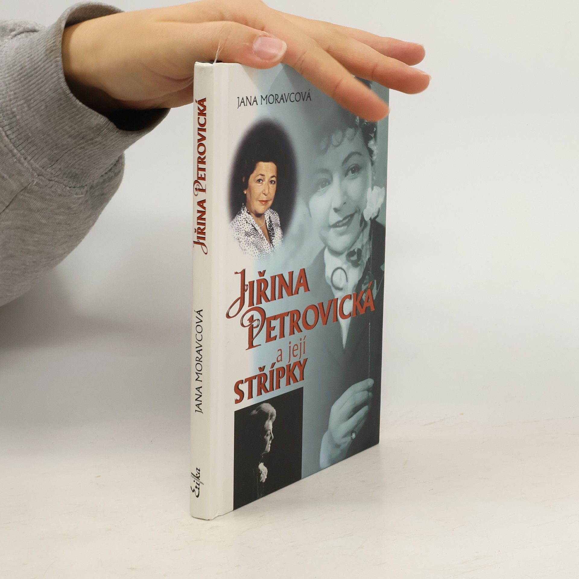 Moravcová Jana Jiřina Petrovická a její střípky