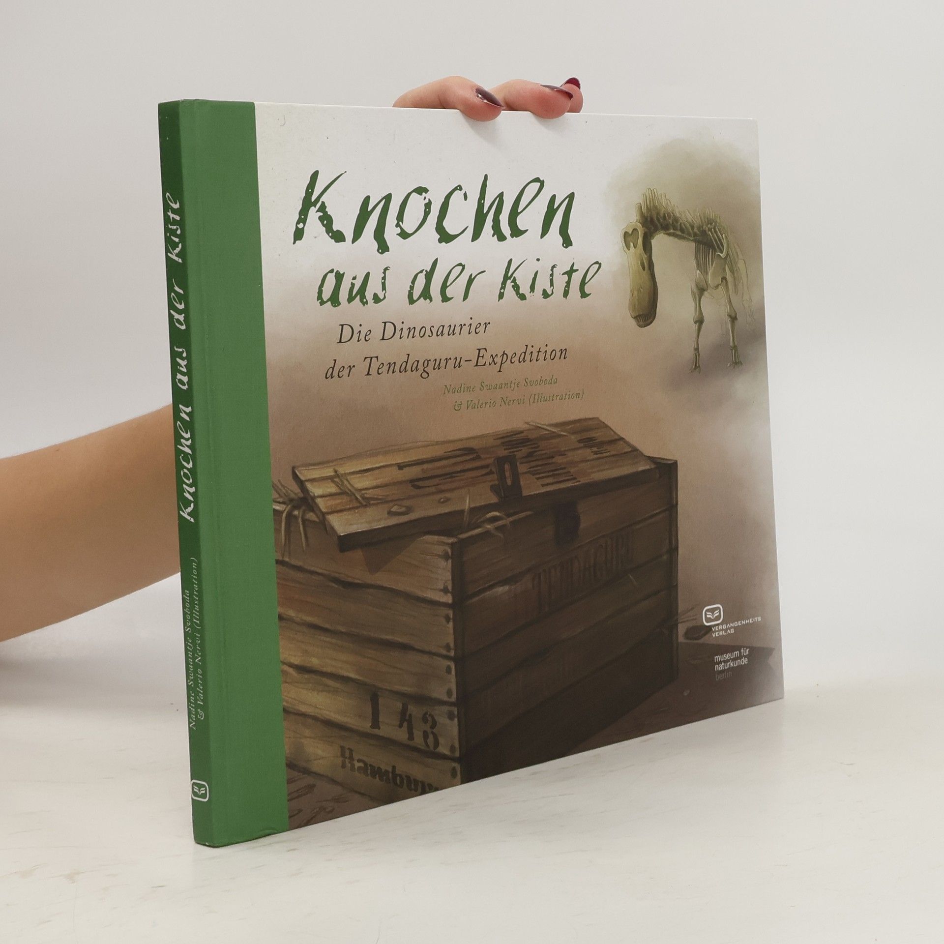 Nadine Swaantje Svoboda Knochen aus der Kiste