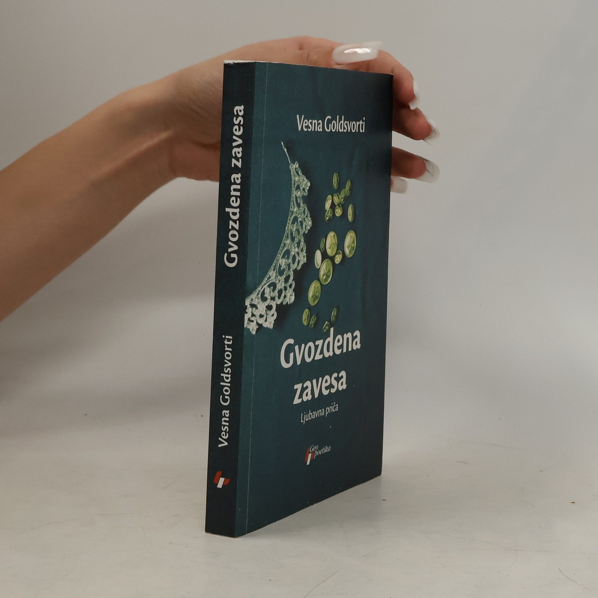 Vesna Goldsworthy Gvozdena zavesa