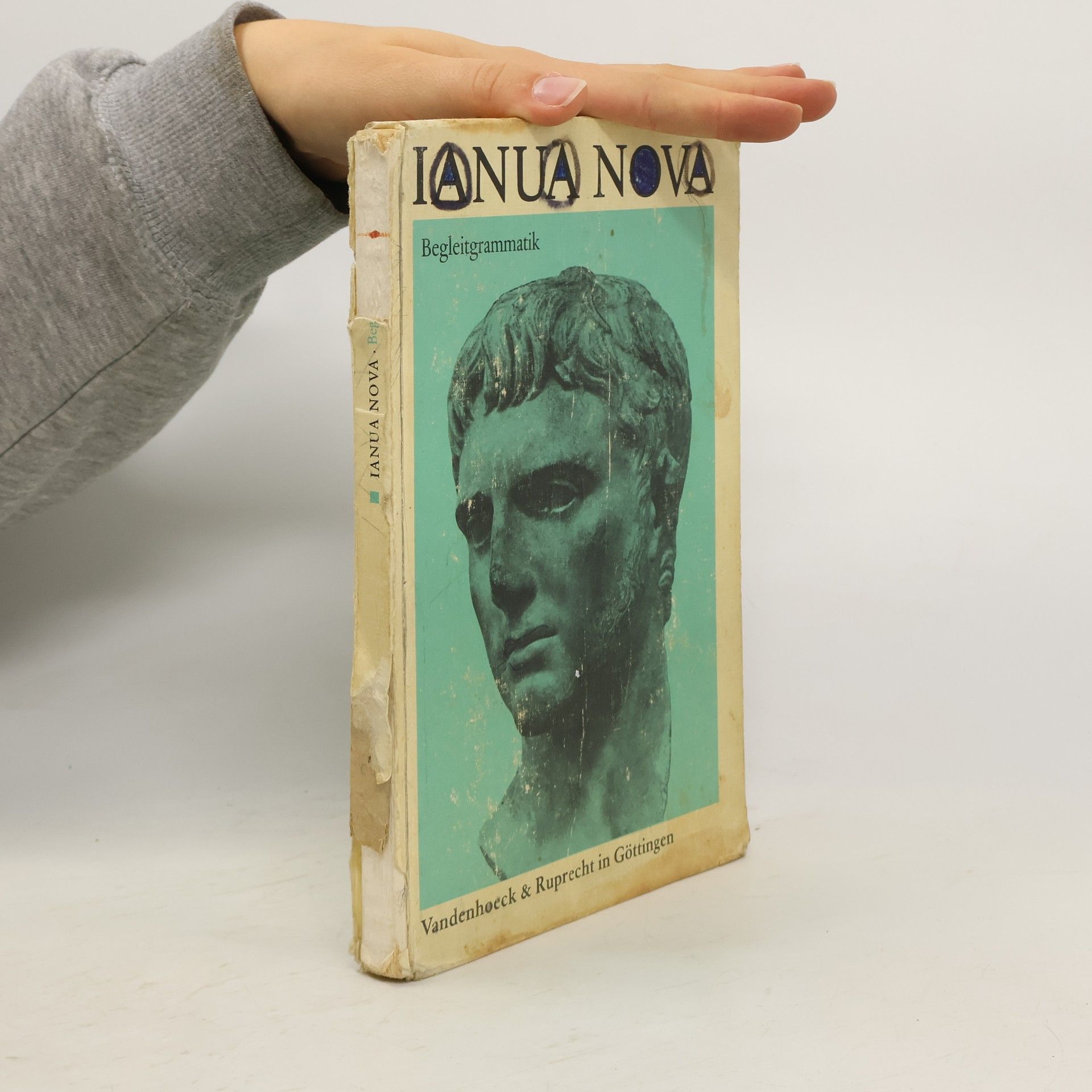 Collectif d'auteurs Ianua nova