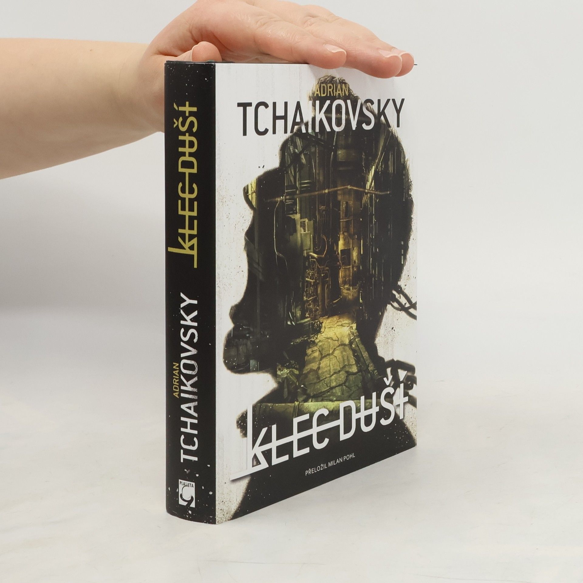 Adrian Tchaikovsky Klec duší