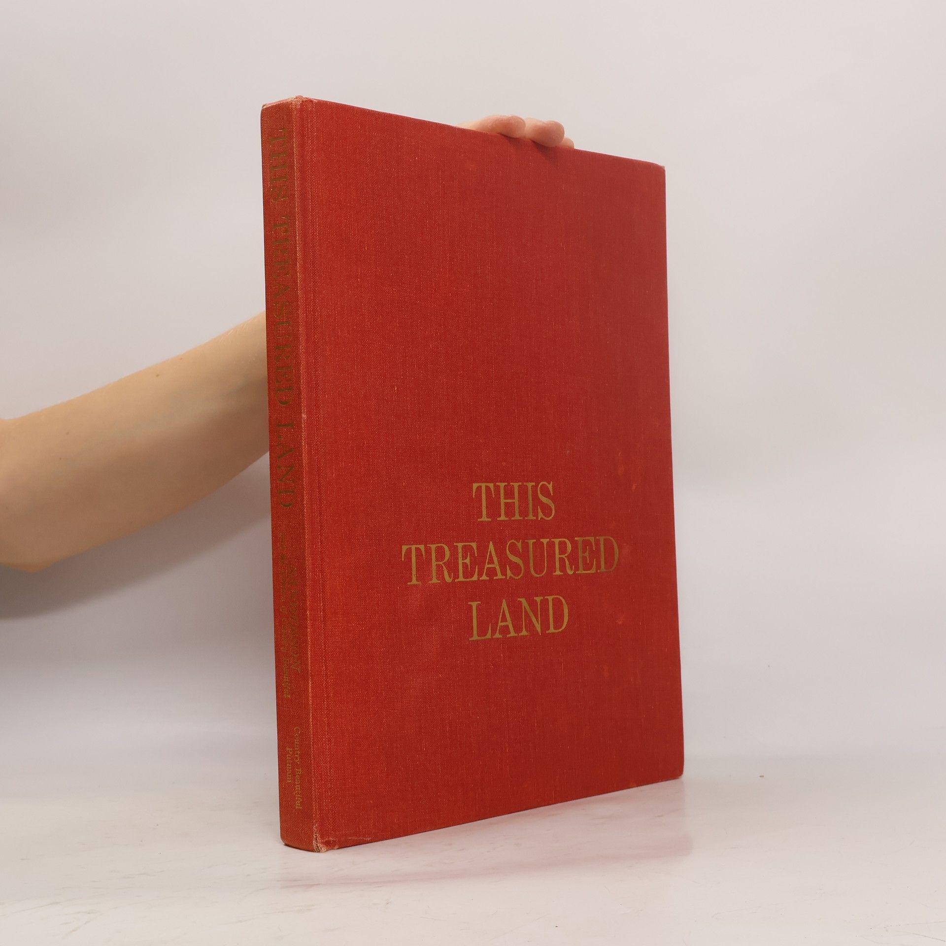 Auteurscollectief This Treasured Land