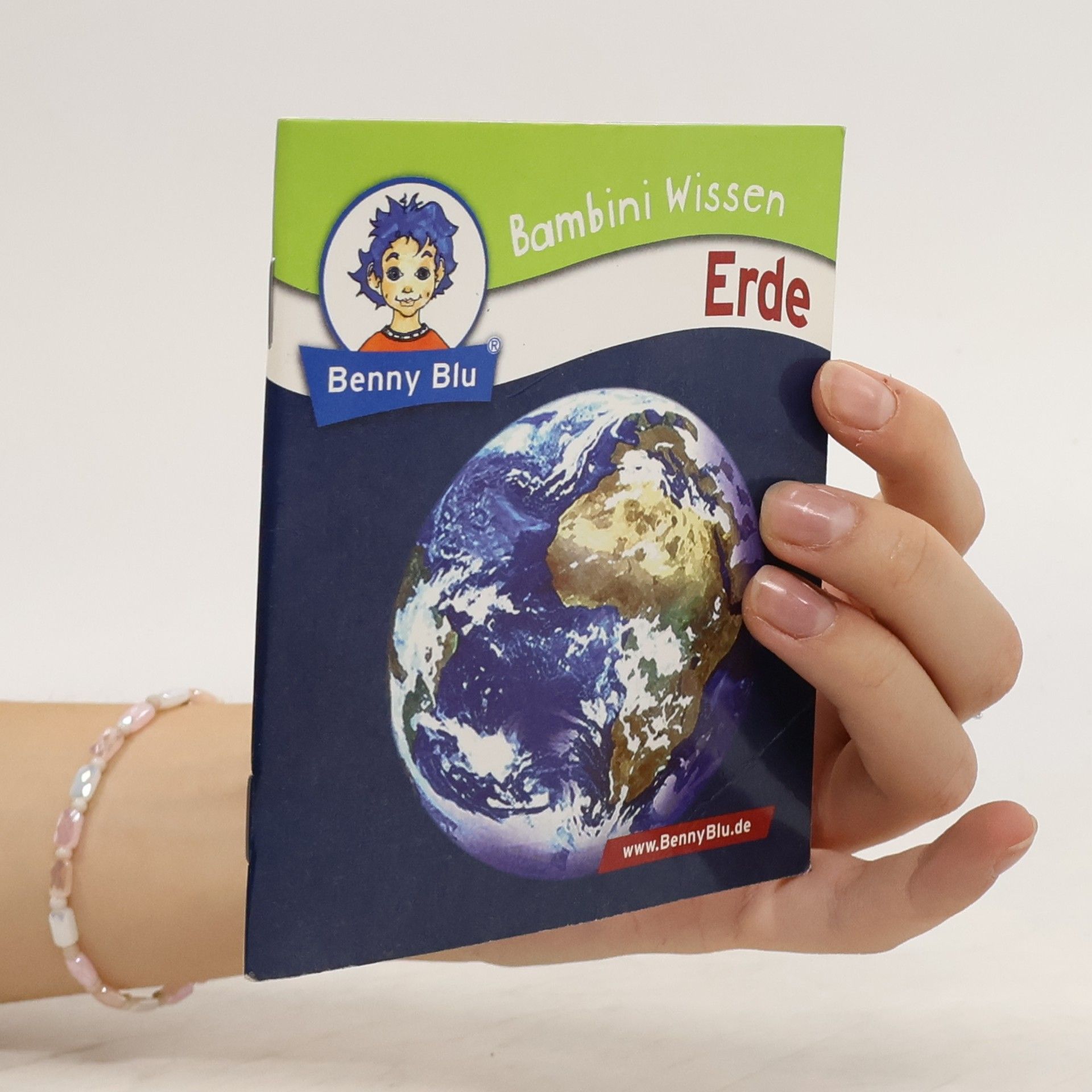 Sonja Mayerhöfer Die Erde