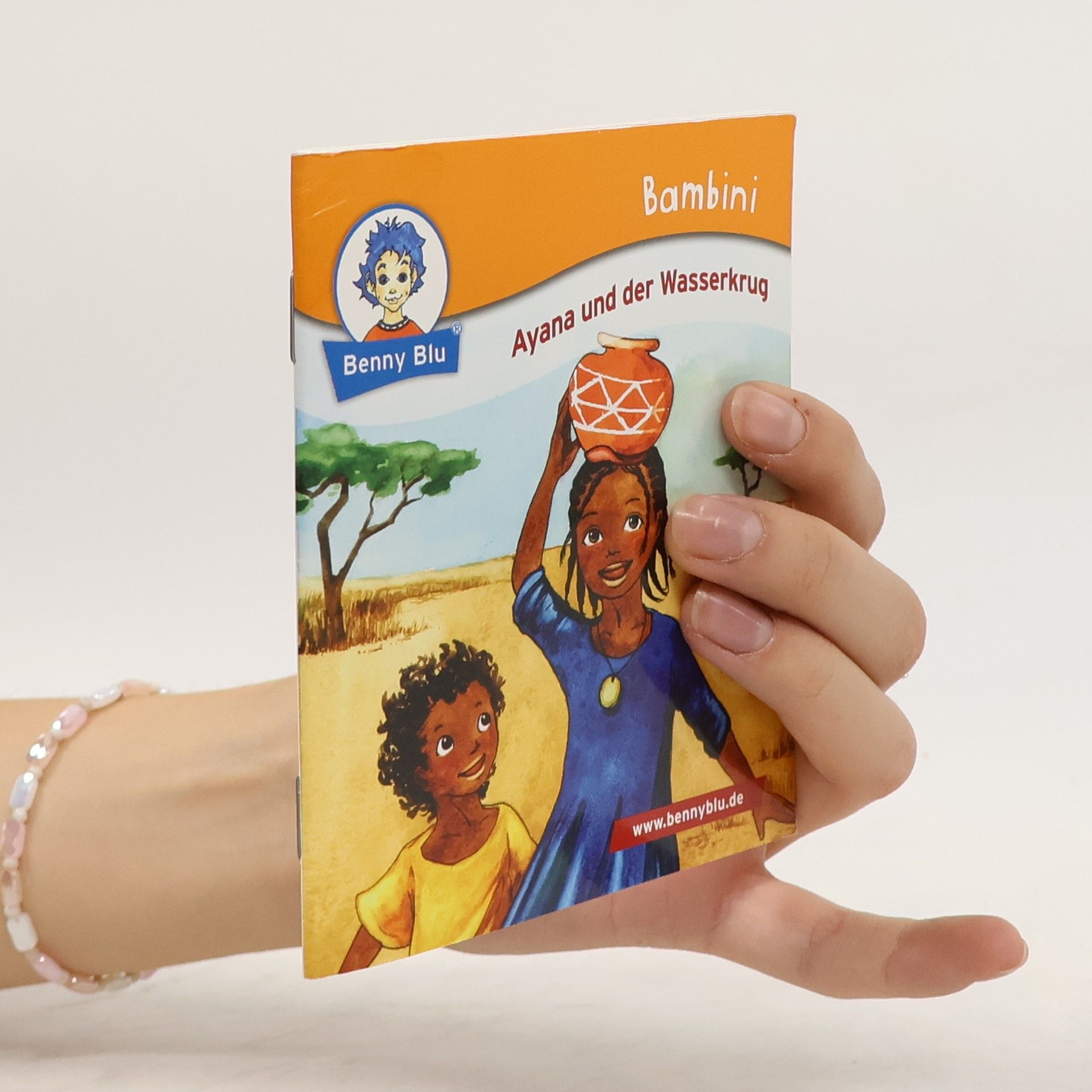 Bambini Ayana und der Wasserkrug. Bestandteil der Bambini Starter-Box