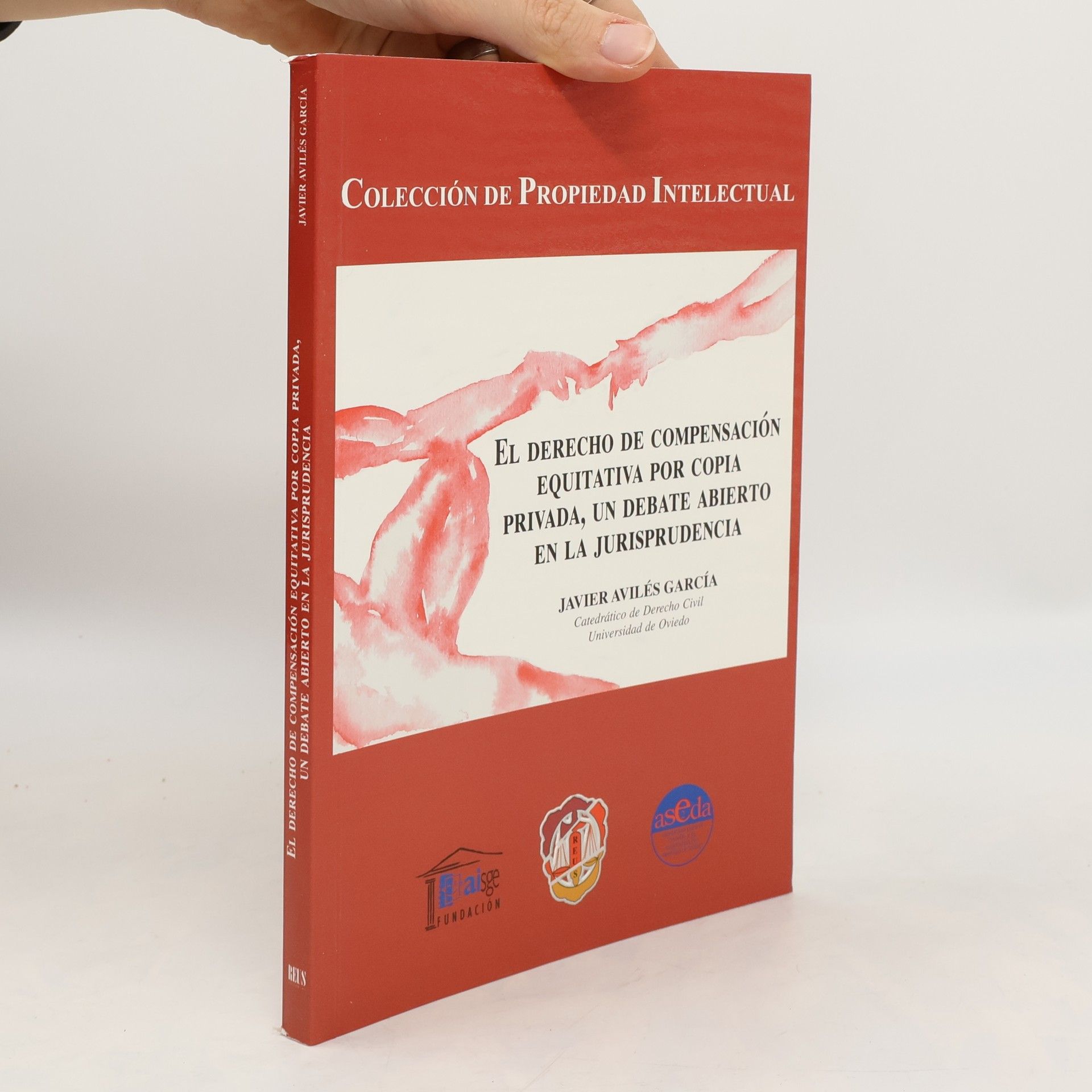 Javier Avilés García El derecho de compensación equitativa por copia privada, un debate abierto en la jurisprudencia