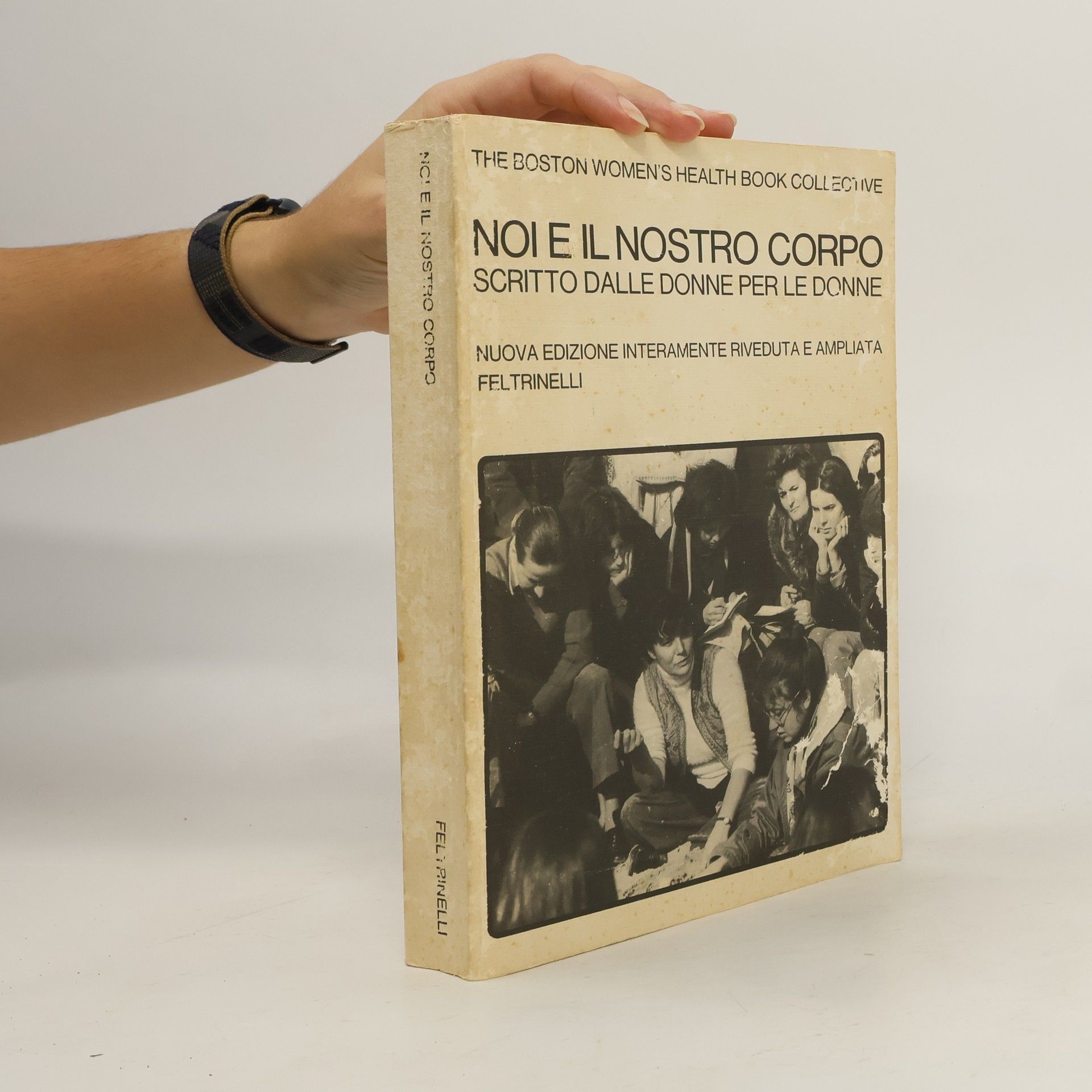 Collectif d'auteurs Noi e il nostro corpo