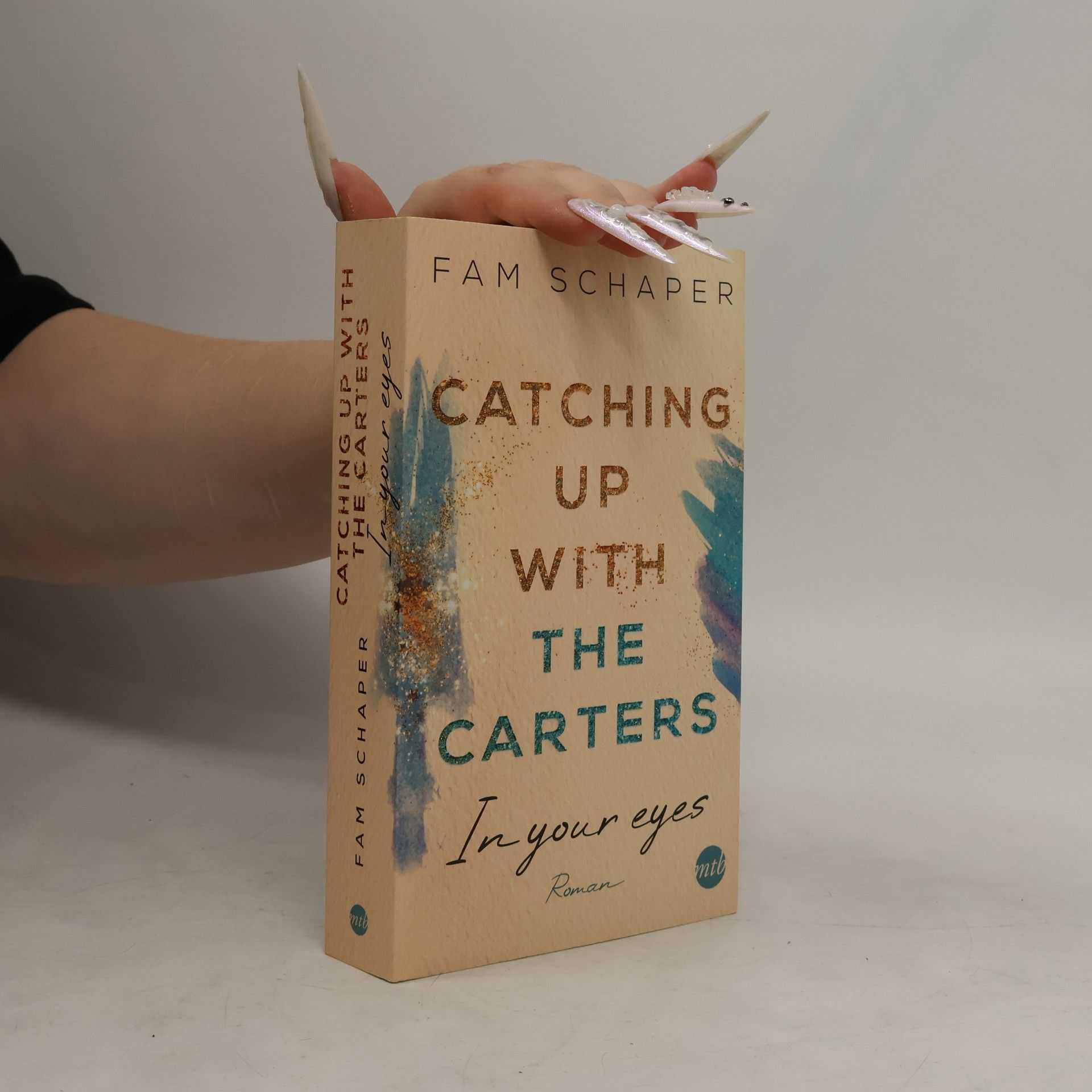 Fam Schaper Catching Ip With The Carters. In Your Eyes