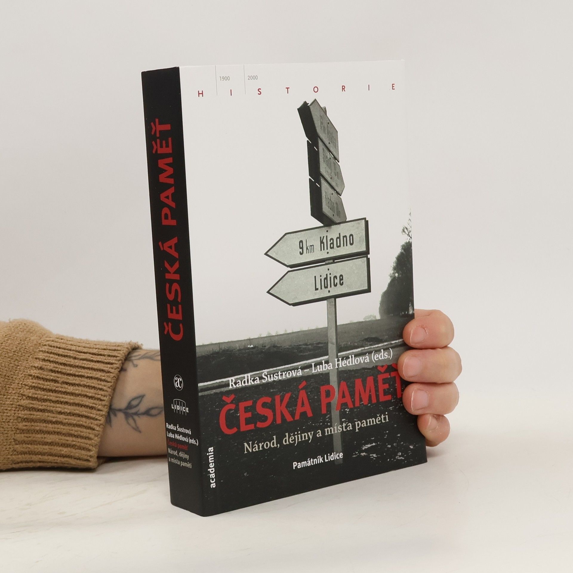 Česká paměť – Národ, dějiny a místa paměti