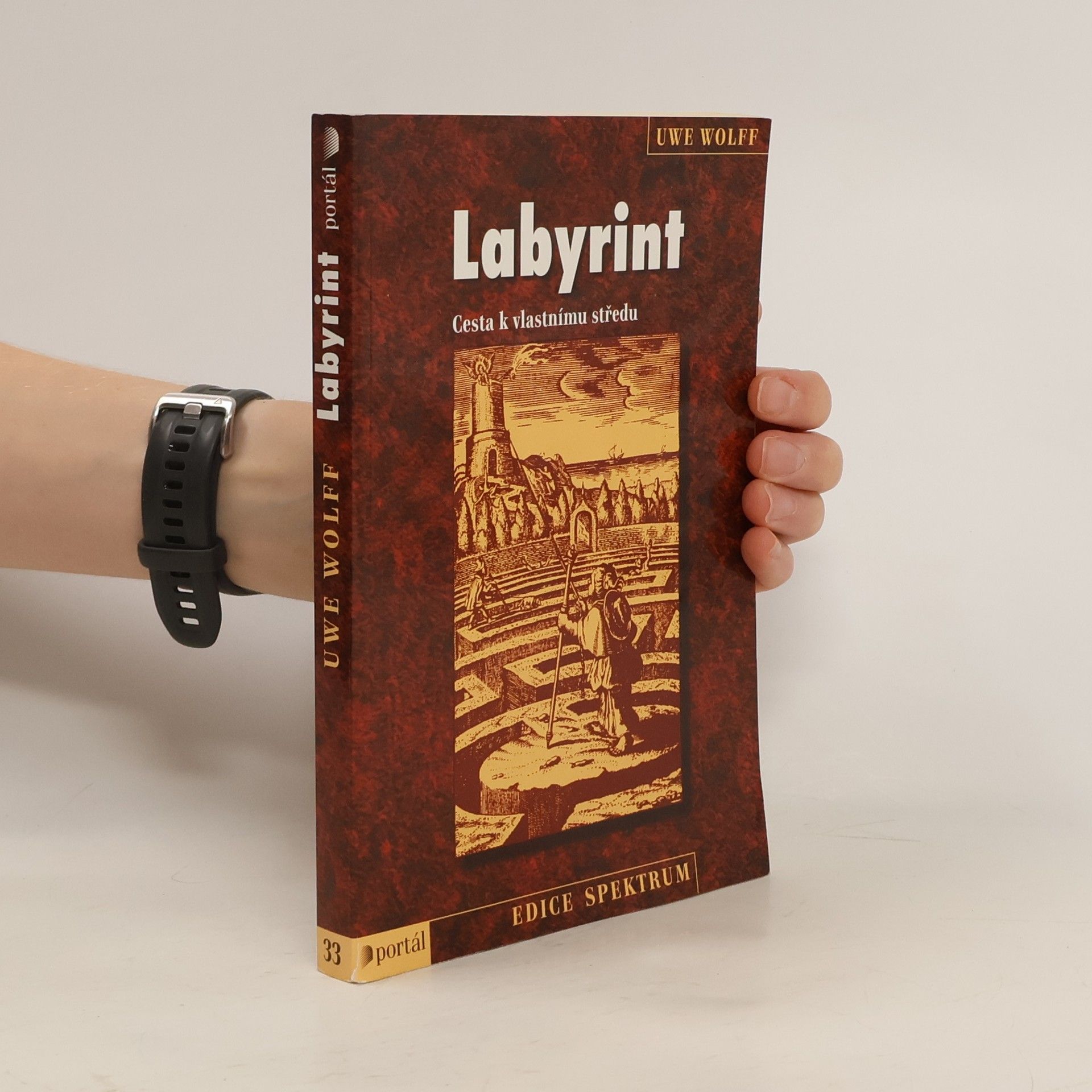 Labyrint. Cesta k vlastnímu středu