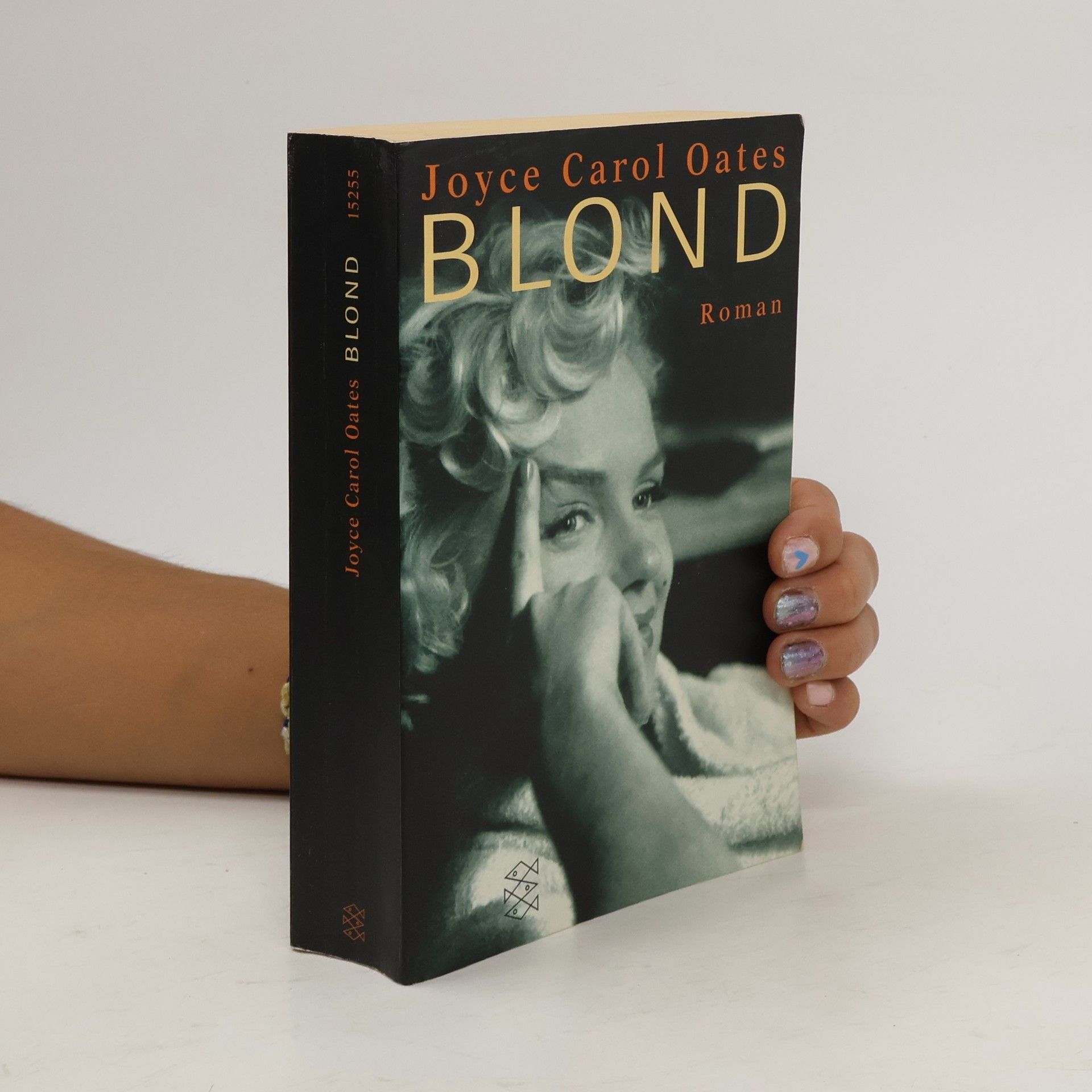 Joyce Carol Oates Blond