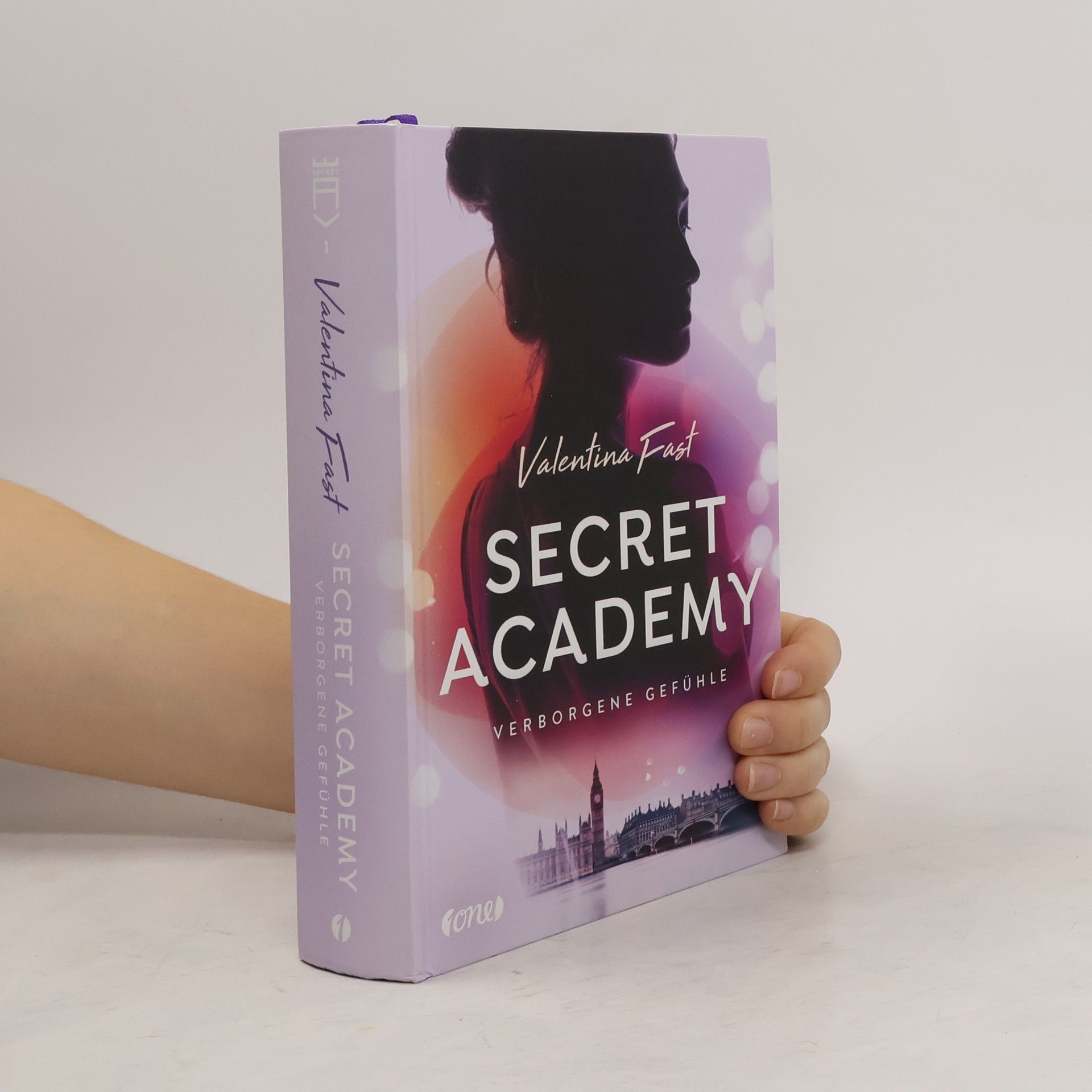 Valentina Fast Secret Academy 1