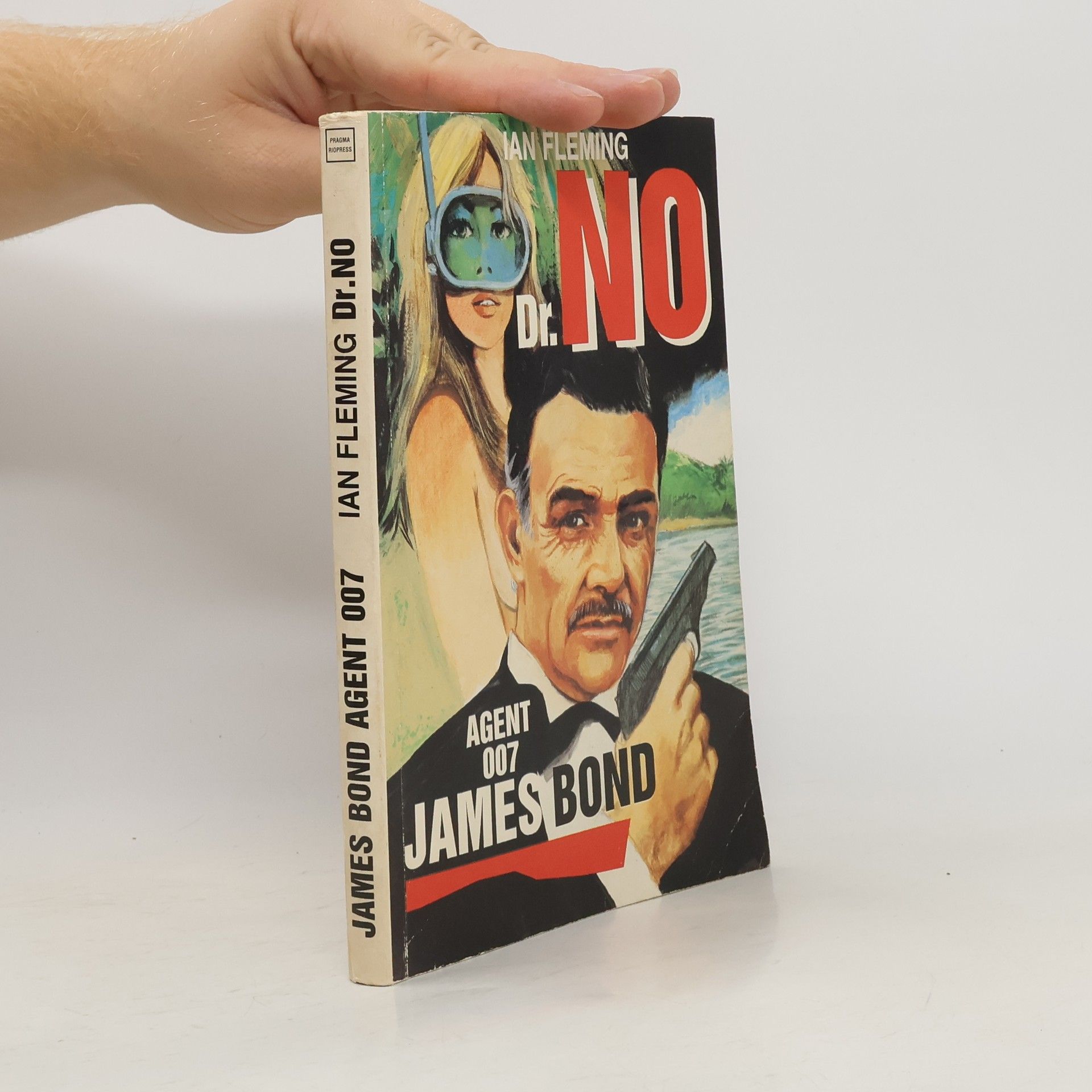 Ian Fleming Dr. No. James Bond - agent 007