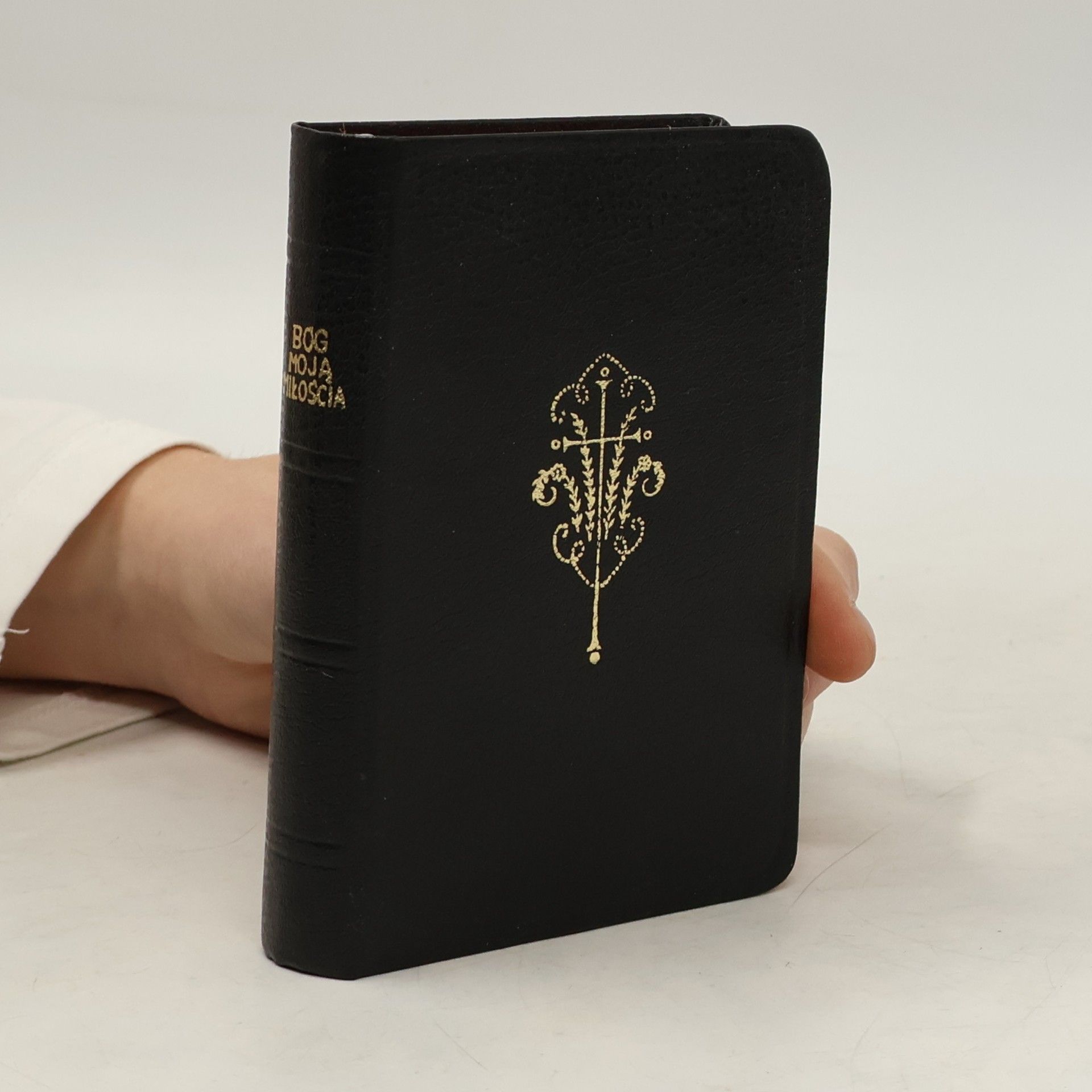 AA.VV. Bóg moją miłością