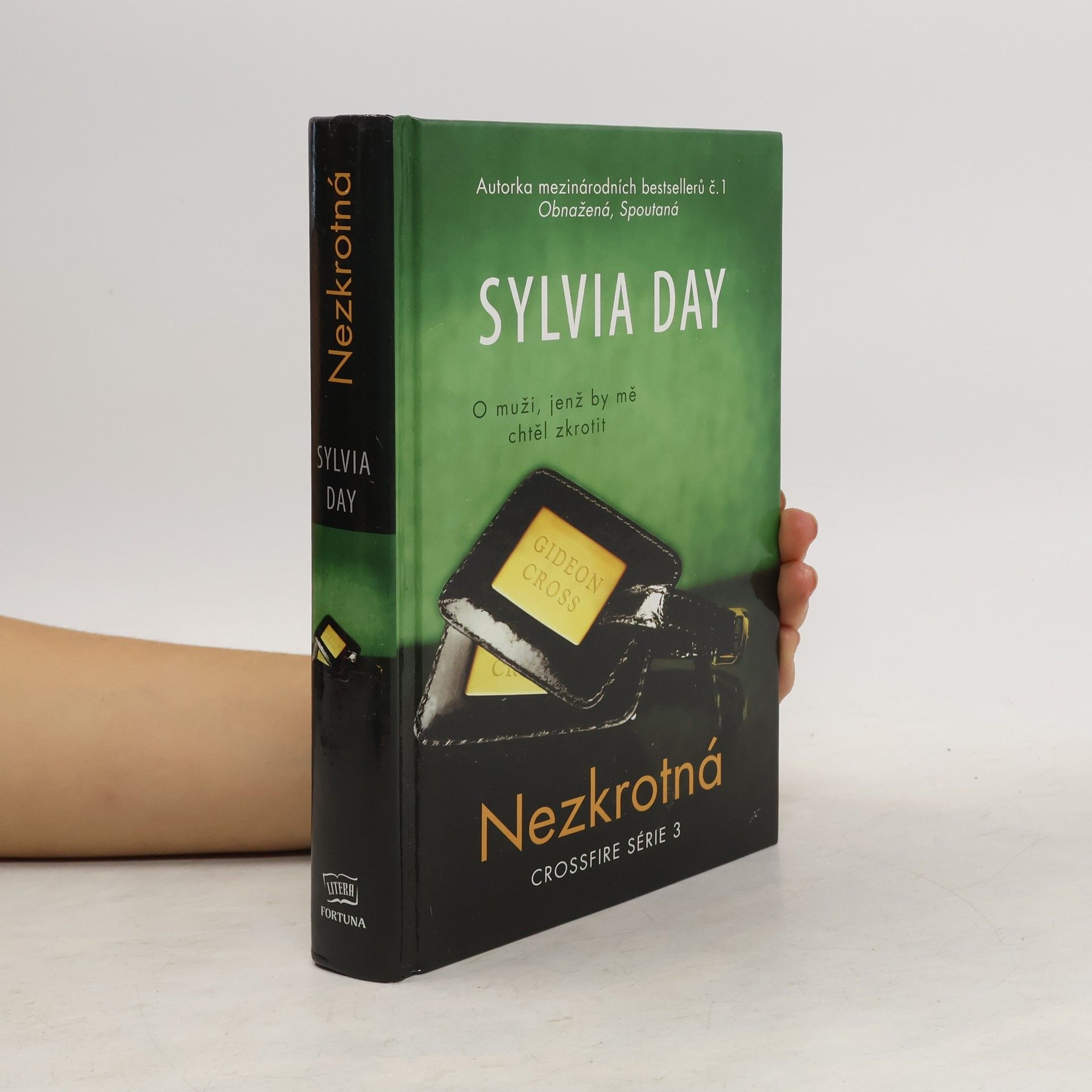 Sylvia Day Nezkrotná