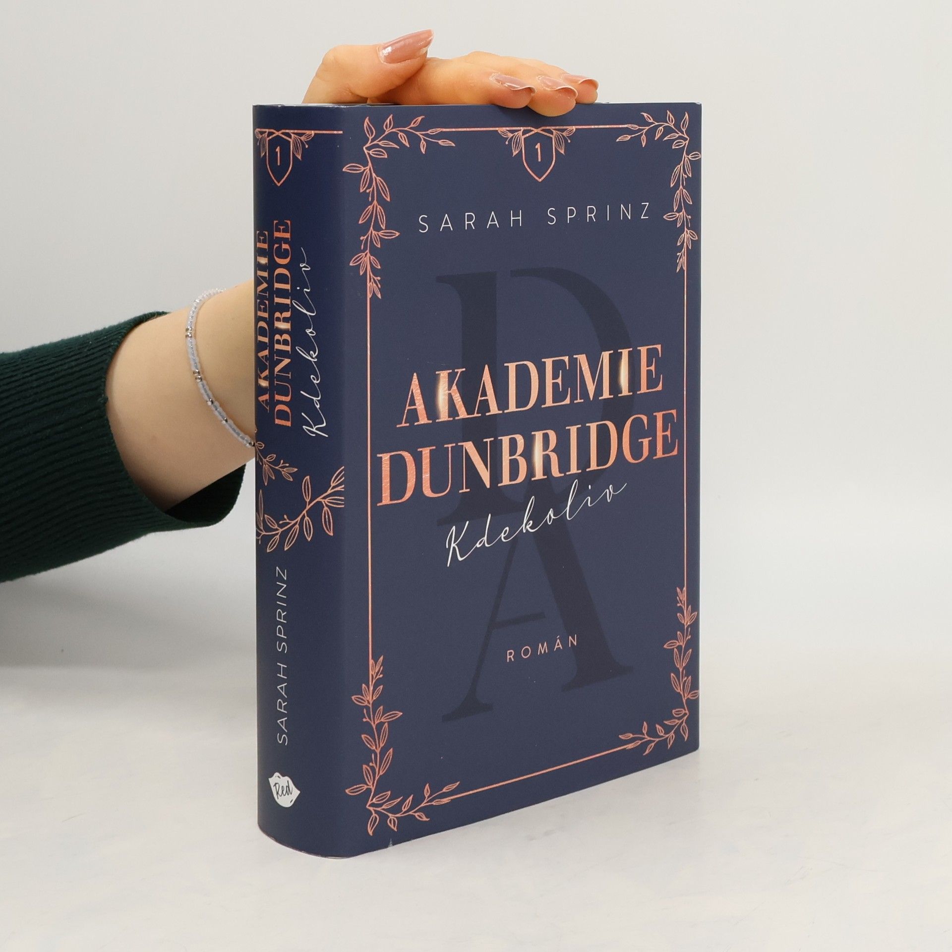 Sarah Sprinz Akademie Dunbridge. Kdekoliv