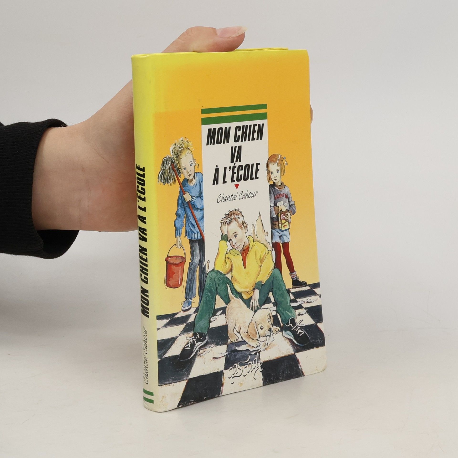 Mon chien va à l'école