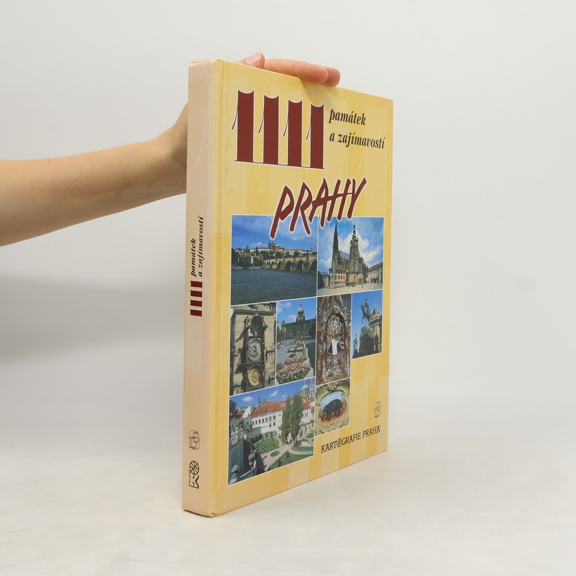 Petr David 1111 památek a zajímavostí Prahy