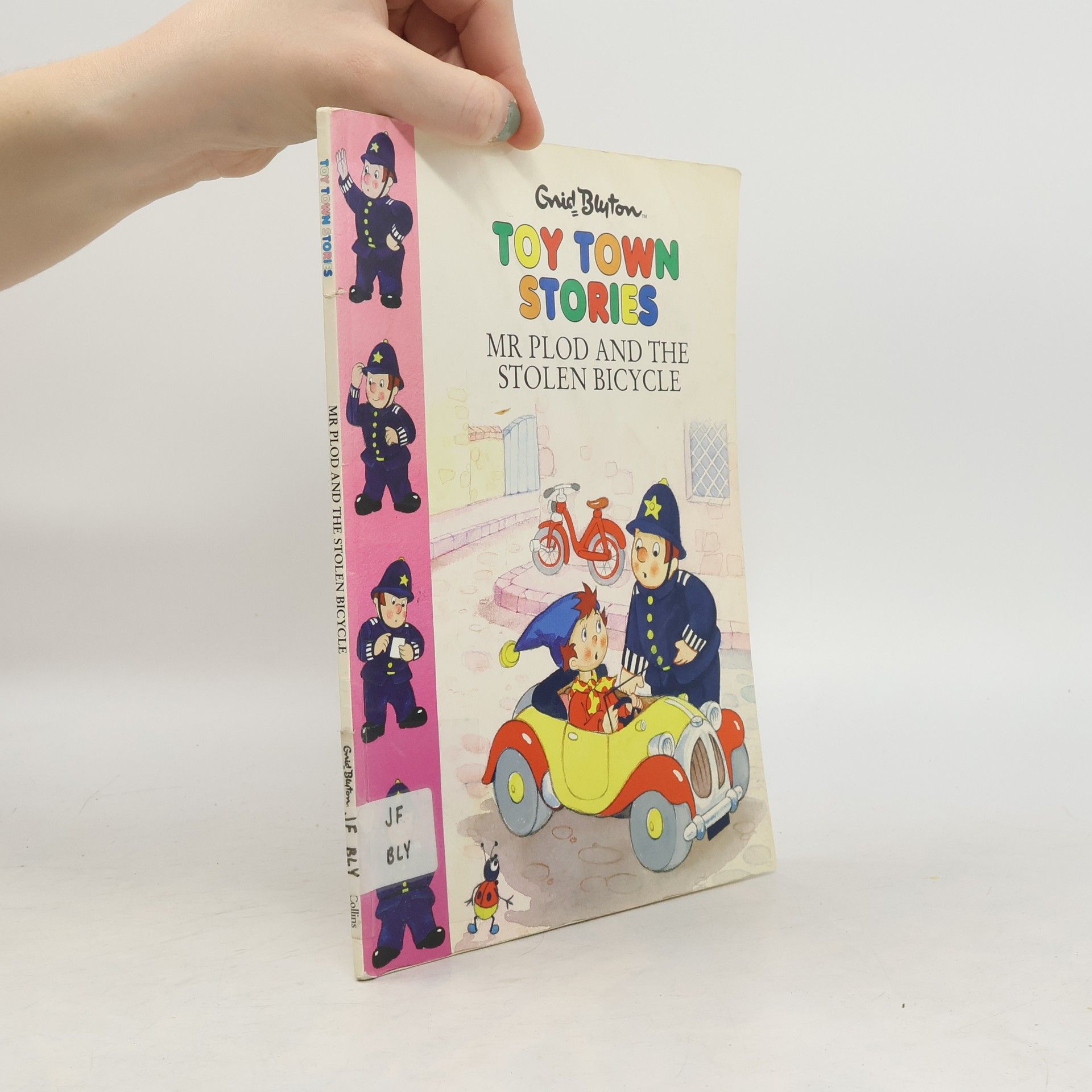 Fiona Cummings Mr Plod and the Stolen Bicycle