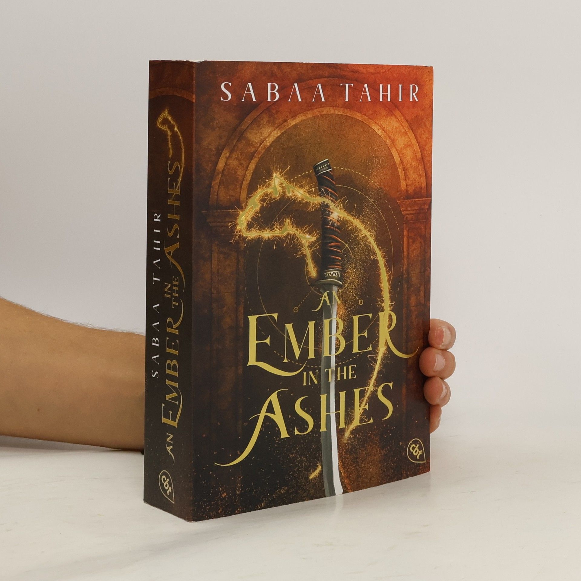 Sabaa Tahir An Ember in the Ashes