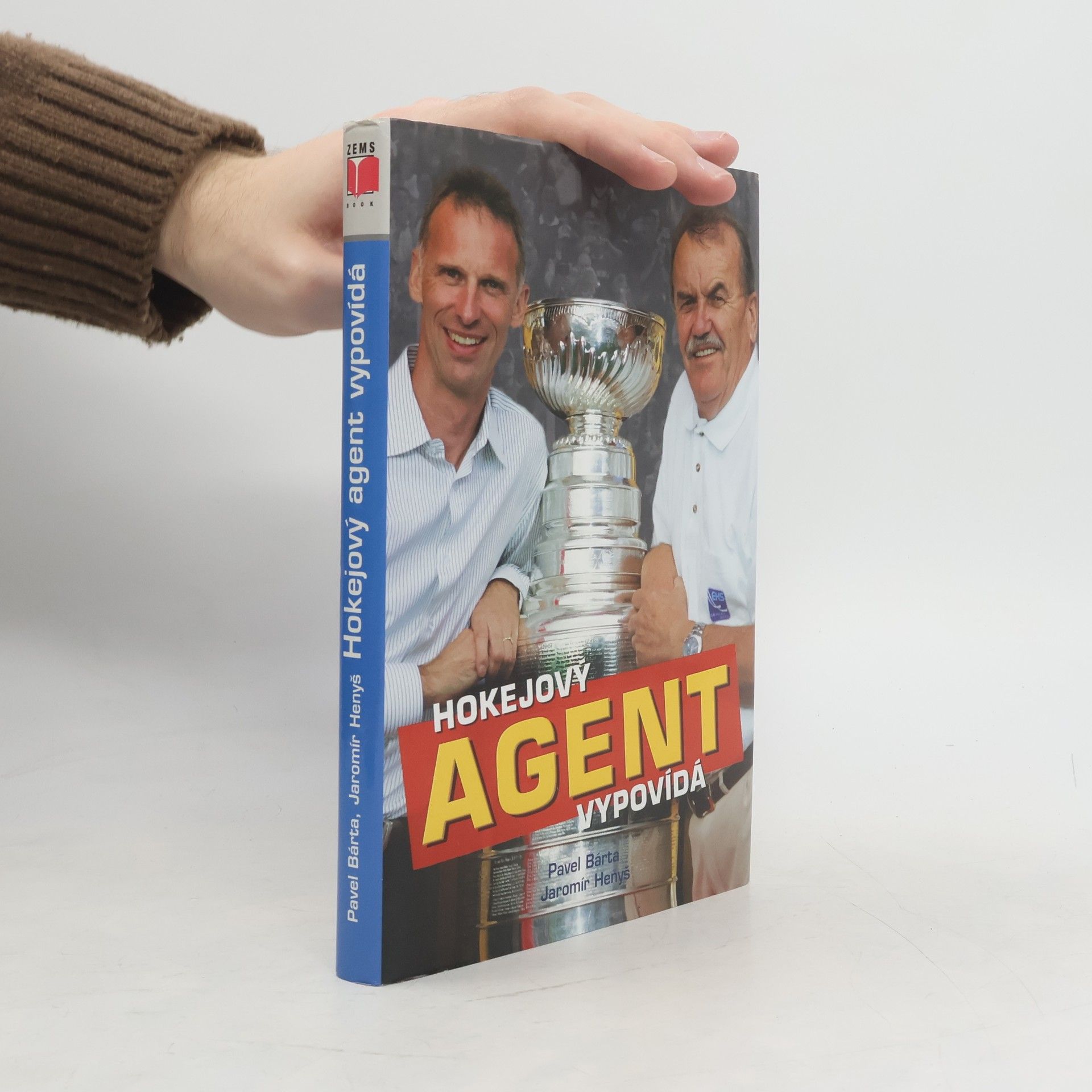 Hokejový agent vypovídá