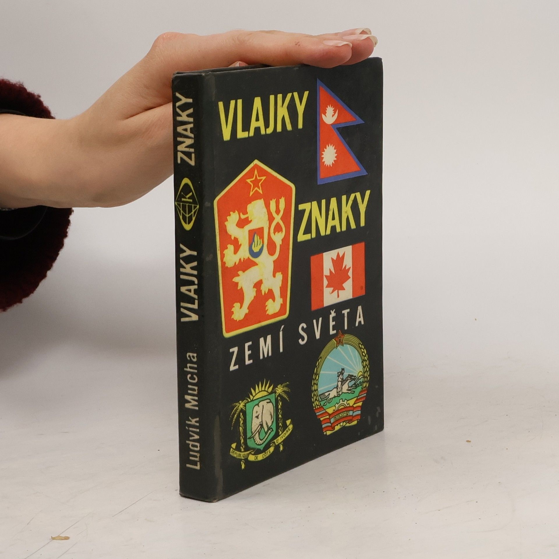 Ludvík Mucha Vlajky a znaky zemí světa