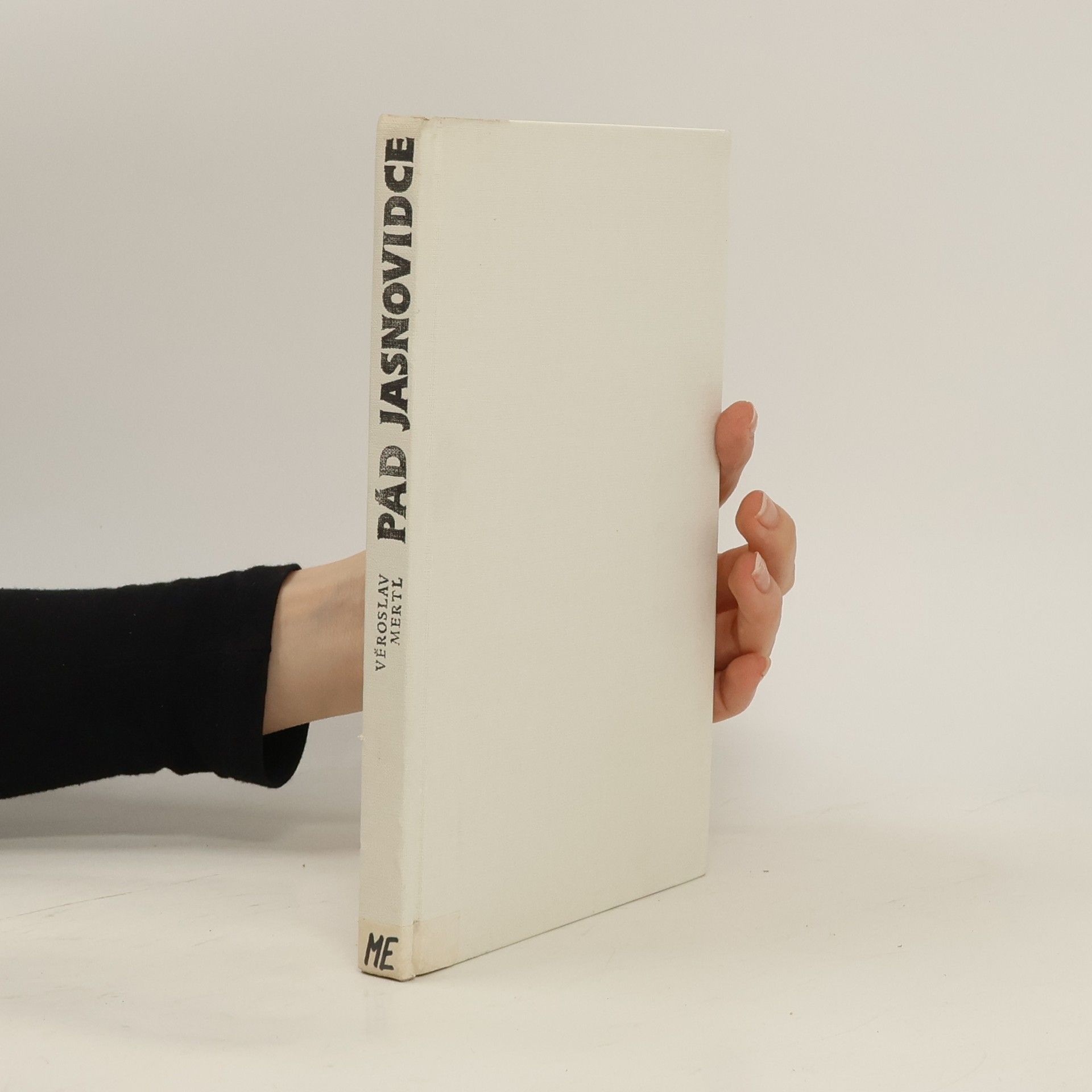 Věroslav Mertl Pád jasnovidce