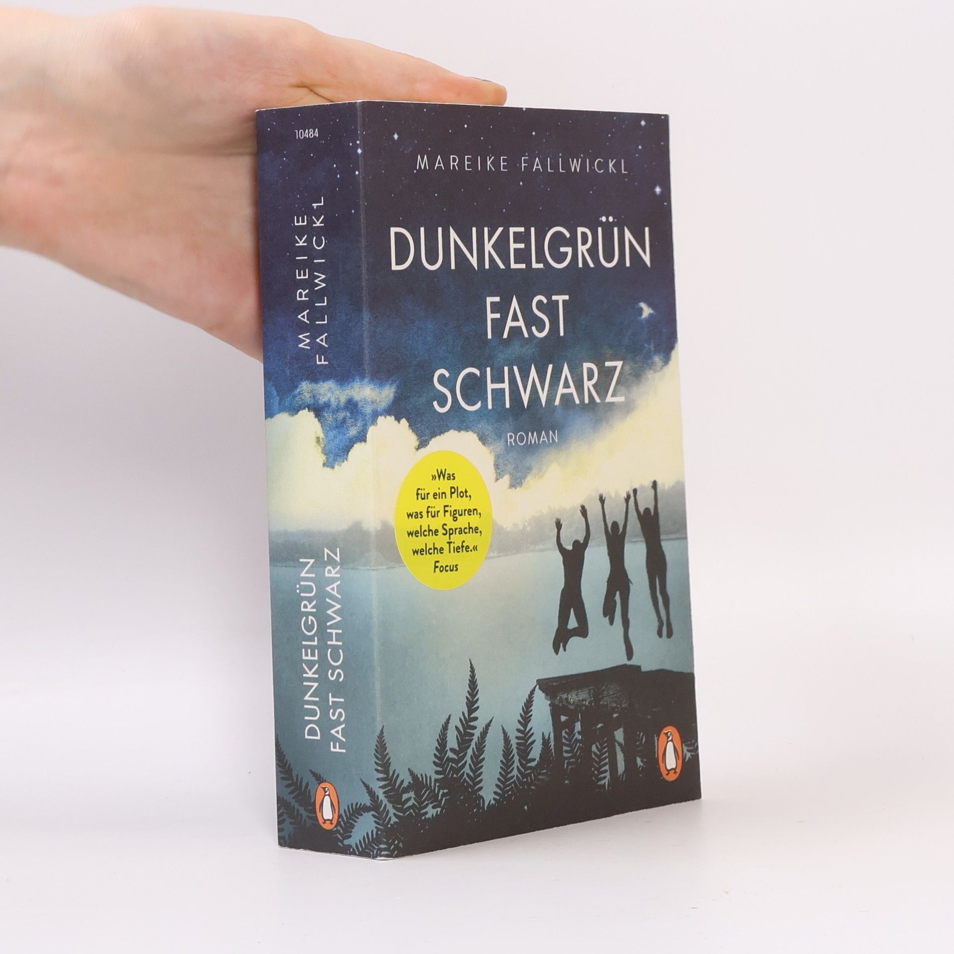 Mareike Fallwickl Dunkelgrün fast schwarz