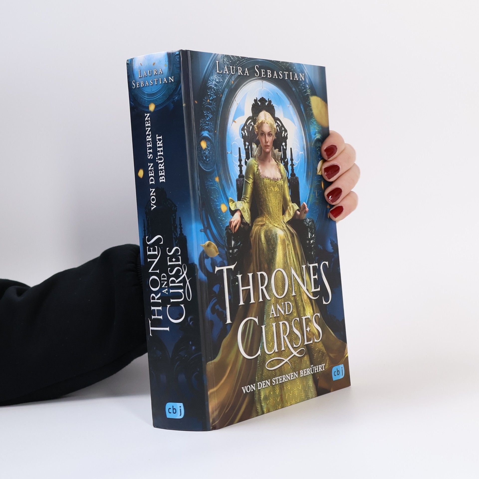 Thrones and Curses - Von den Sternen berührt