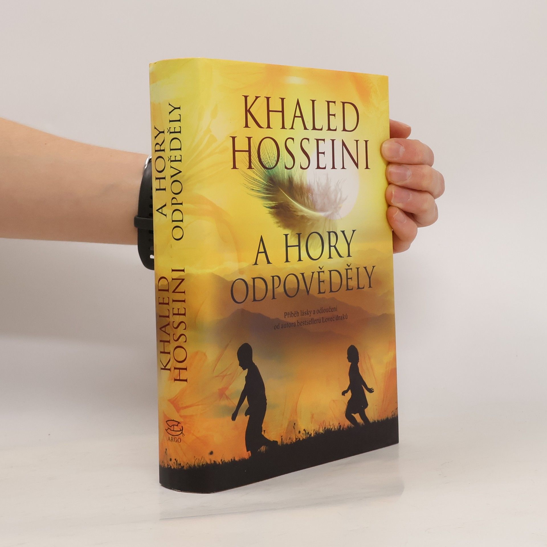 Khaled Hosseini A hory odpověděly