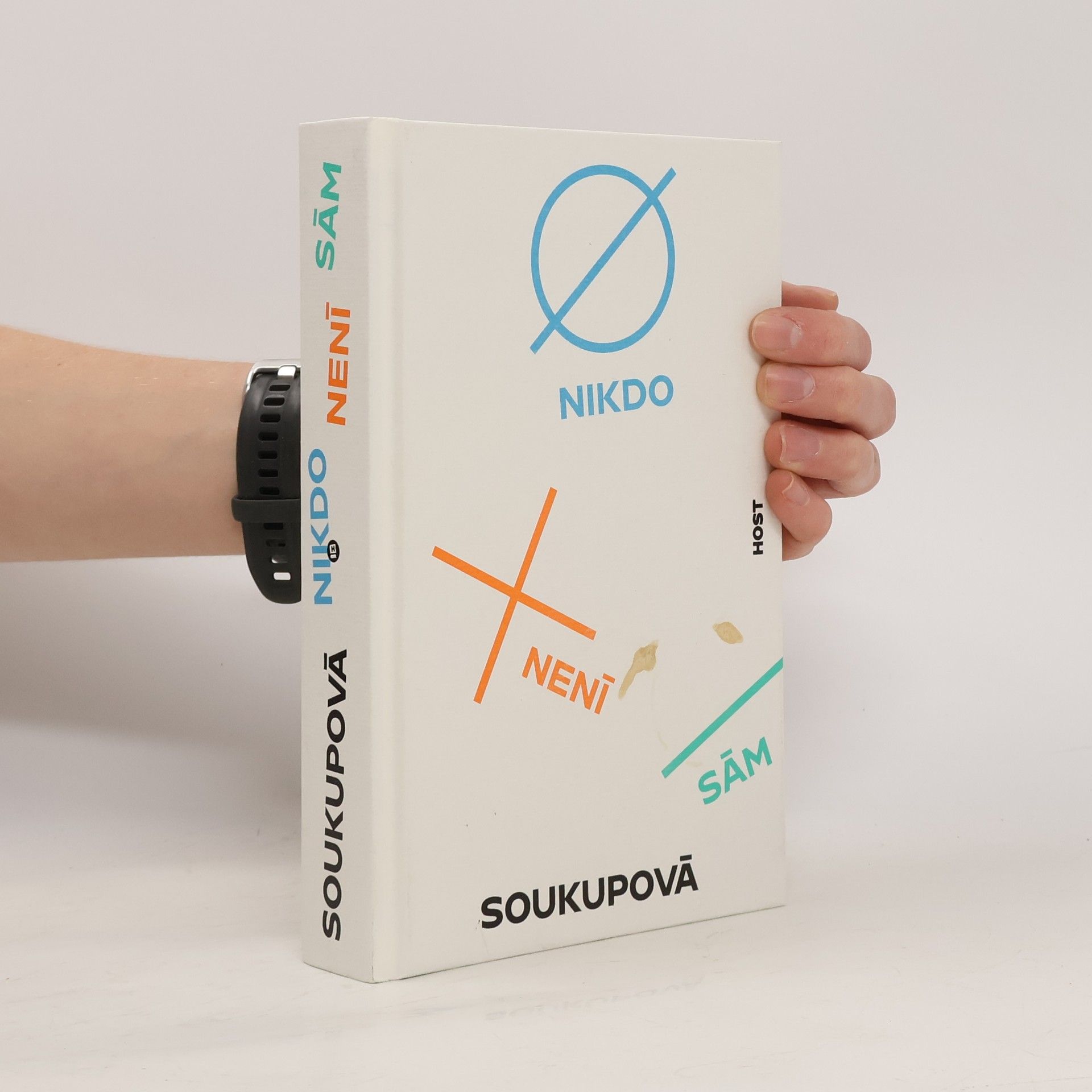 Petra Soukupova Nikdo není sám