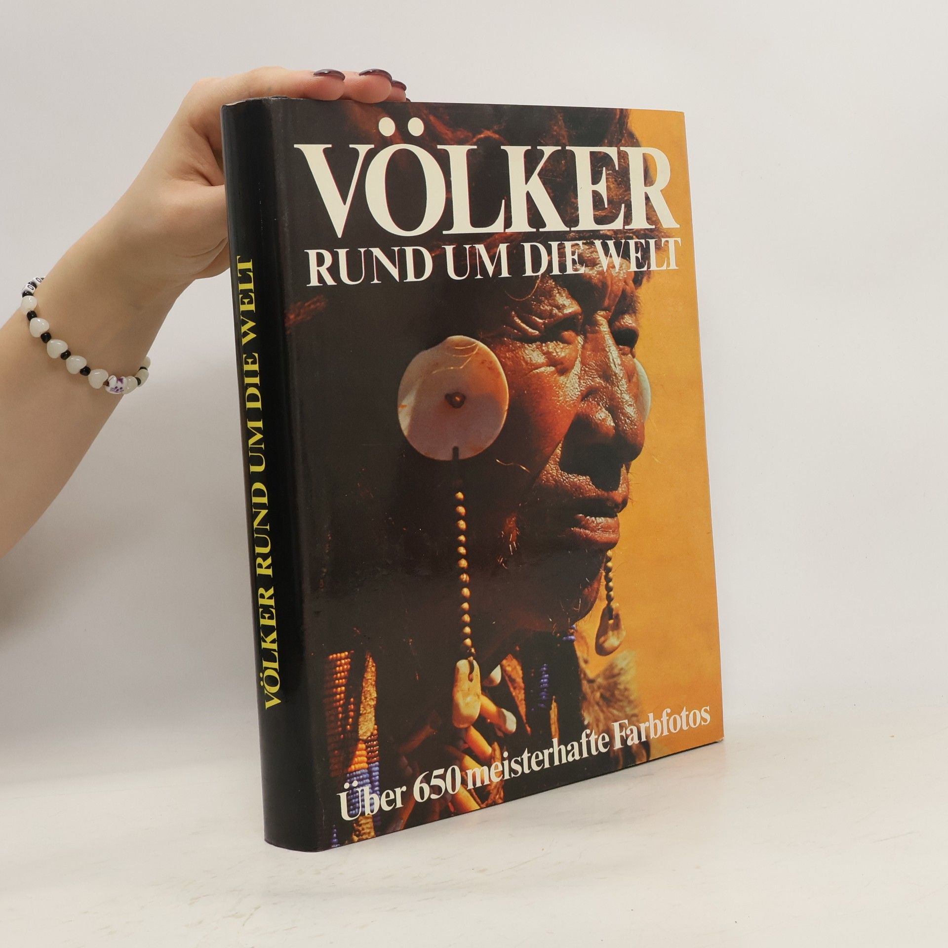 Collectif d'auteurs Völker Rund um die Welt