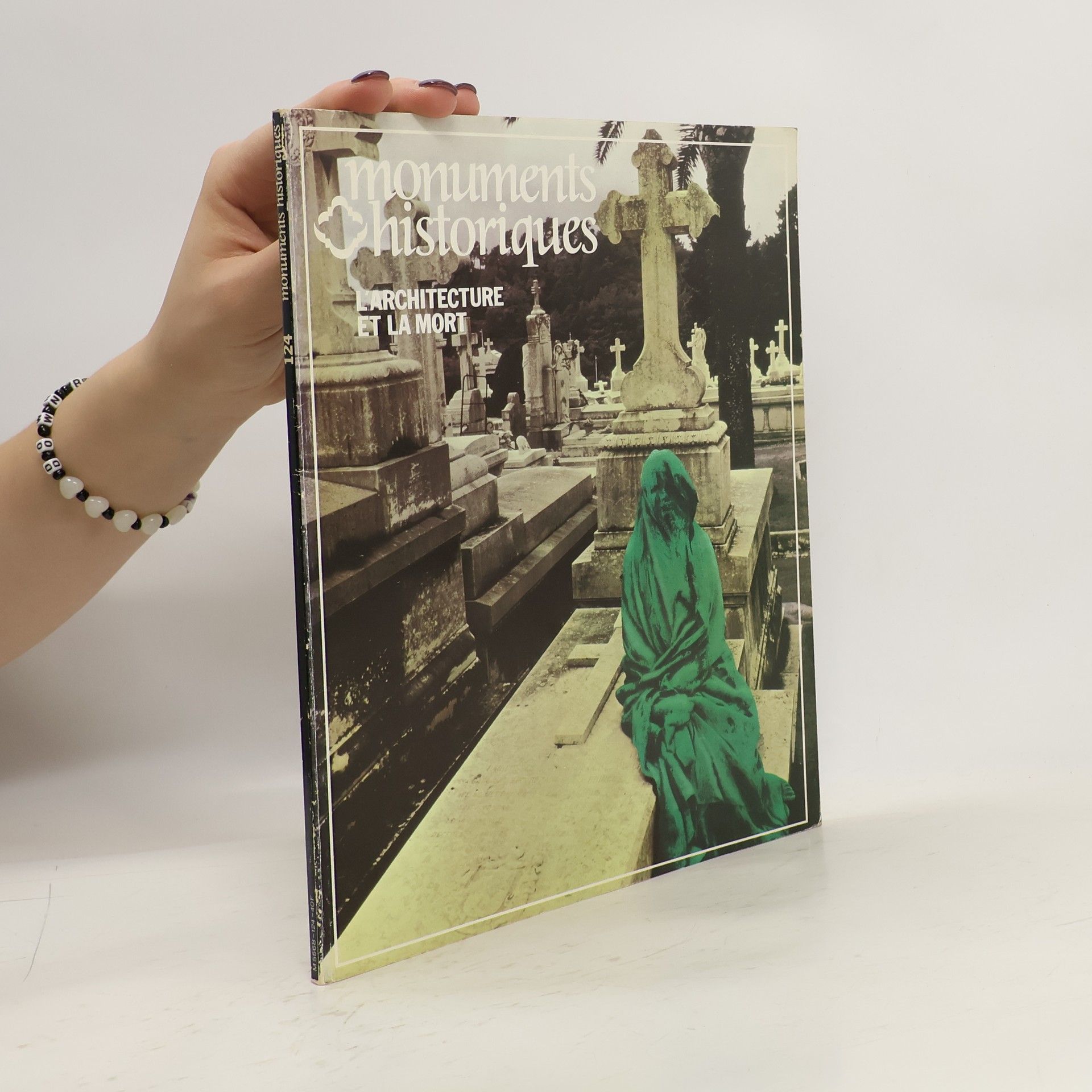 Collectif d'auteurs Monuments Christoriques 124