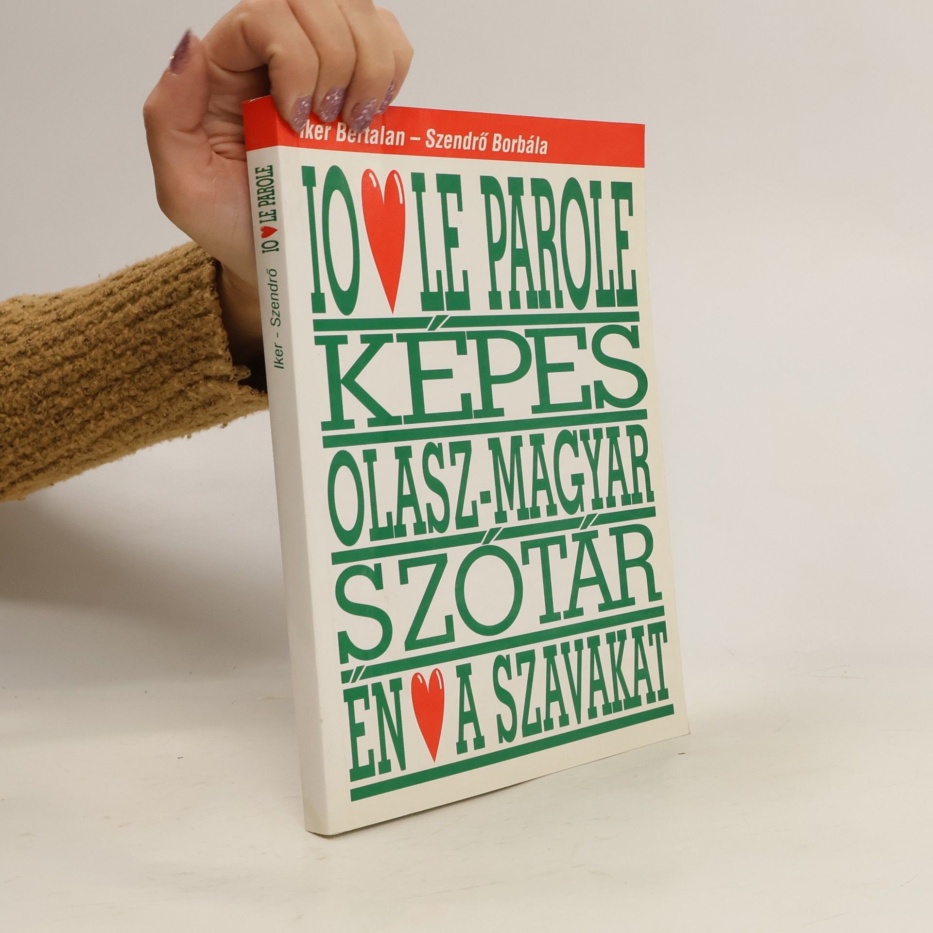 Bertalan Iker Olasz-magyar szótár en a szavakat