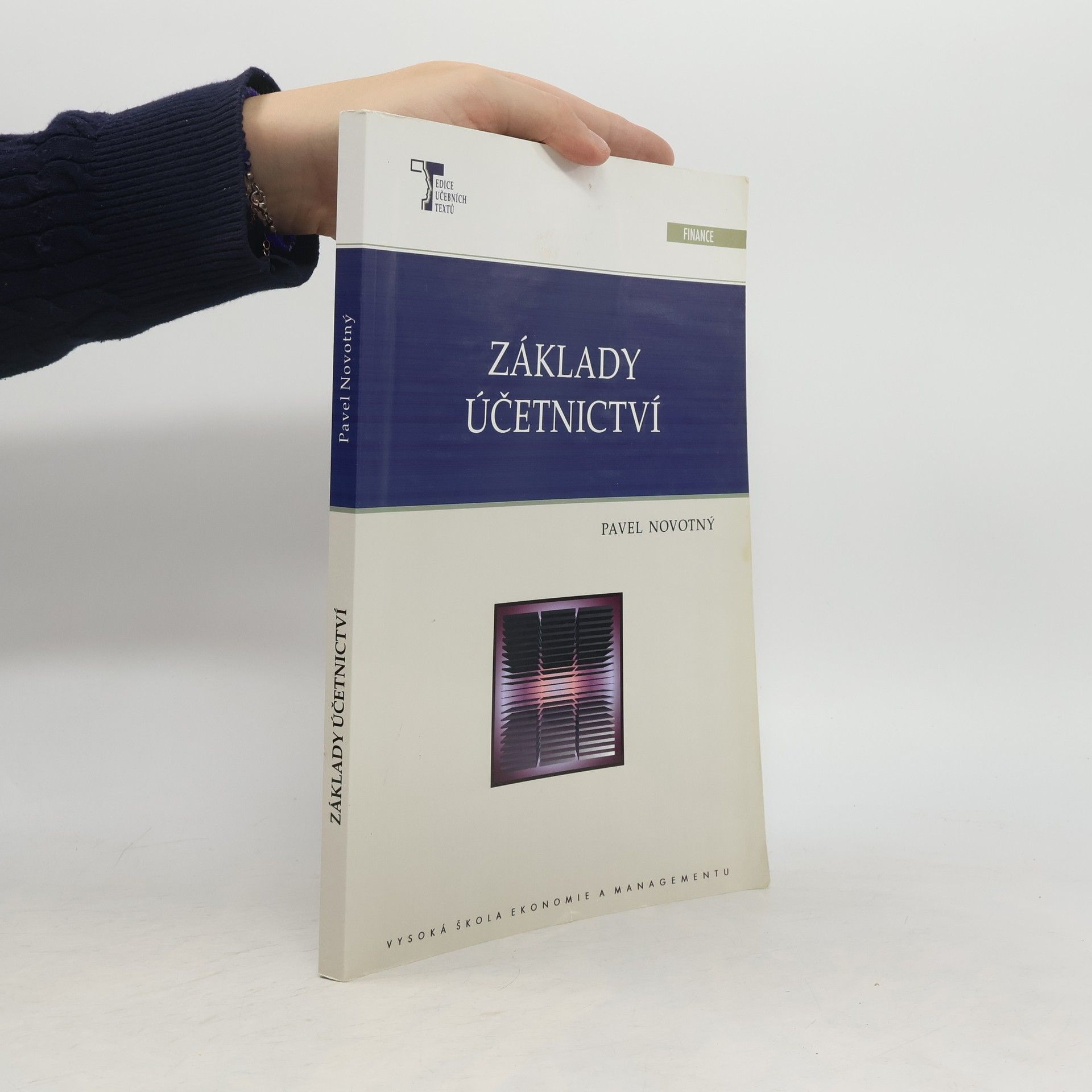 Pavel Novotný Základy účetnictví : základní kurz