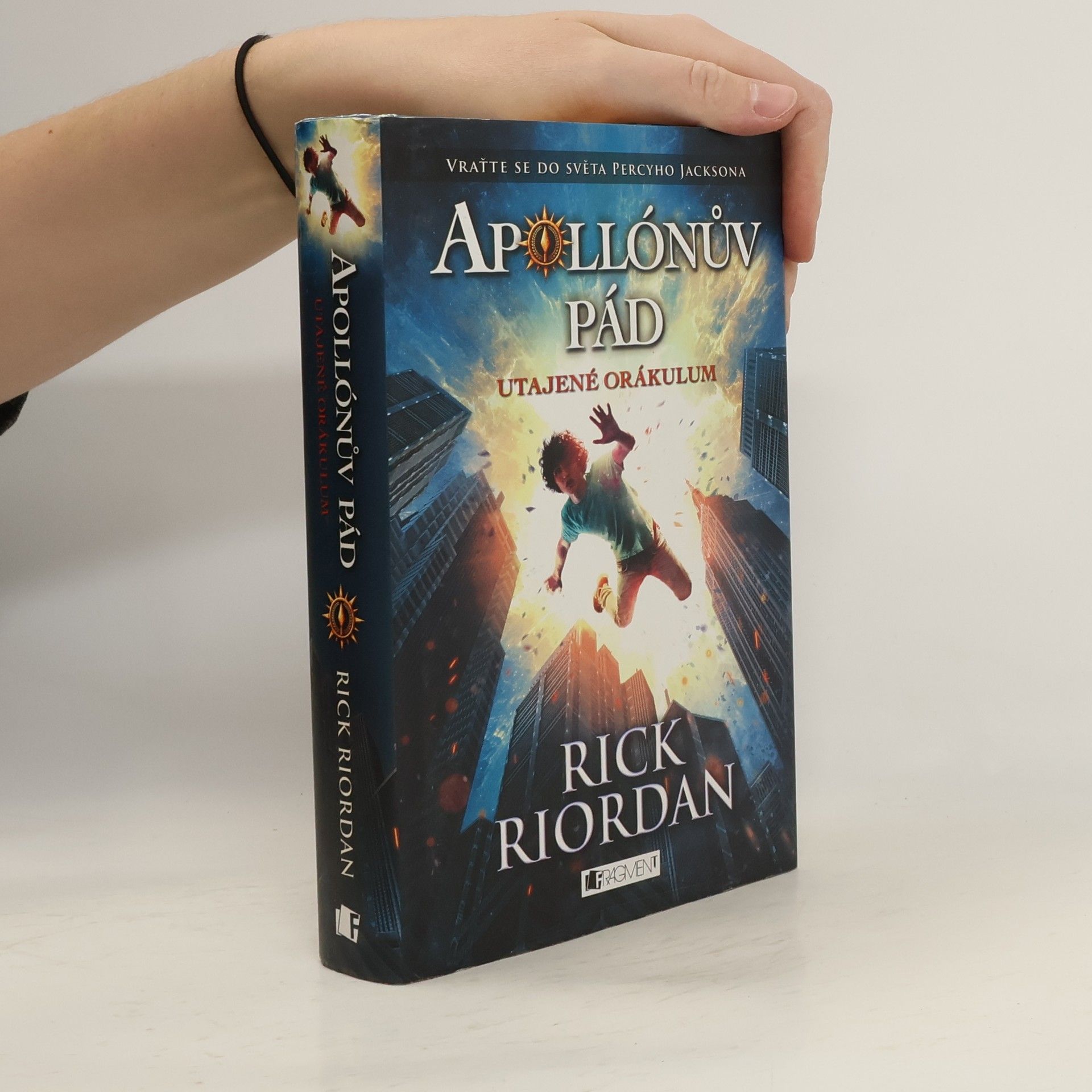 Apollónův pád. Utajené orákulum