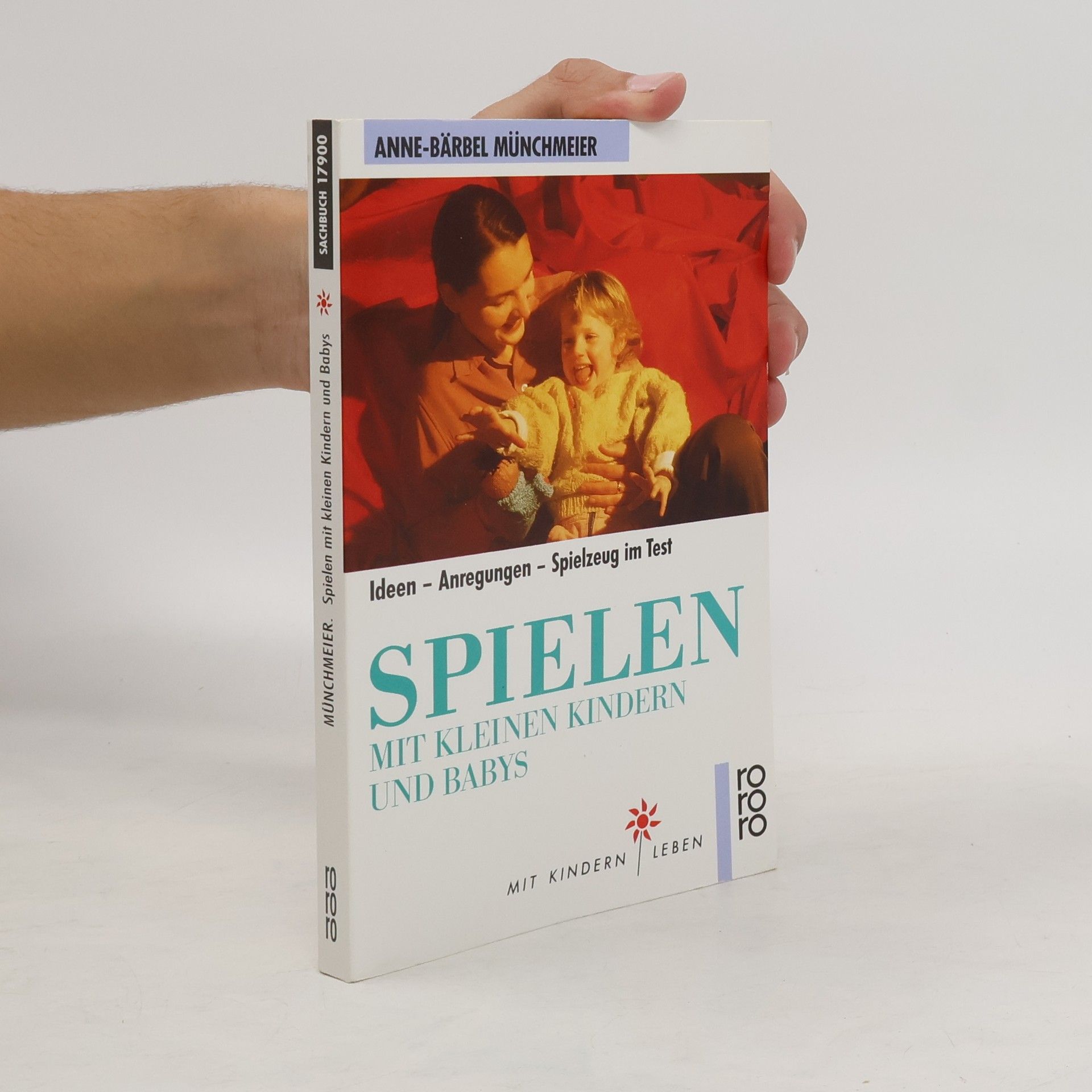 Spielen mit kleinen Kindern und Babys