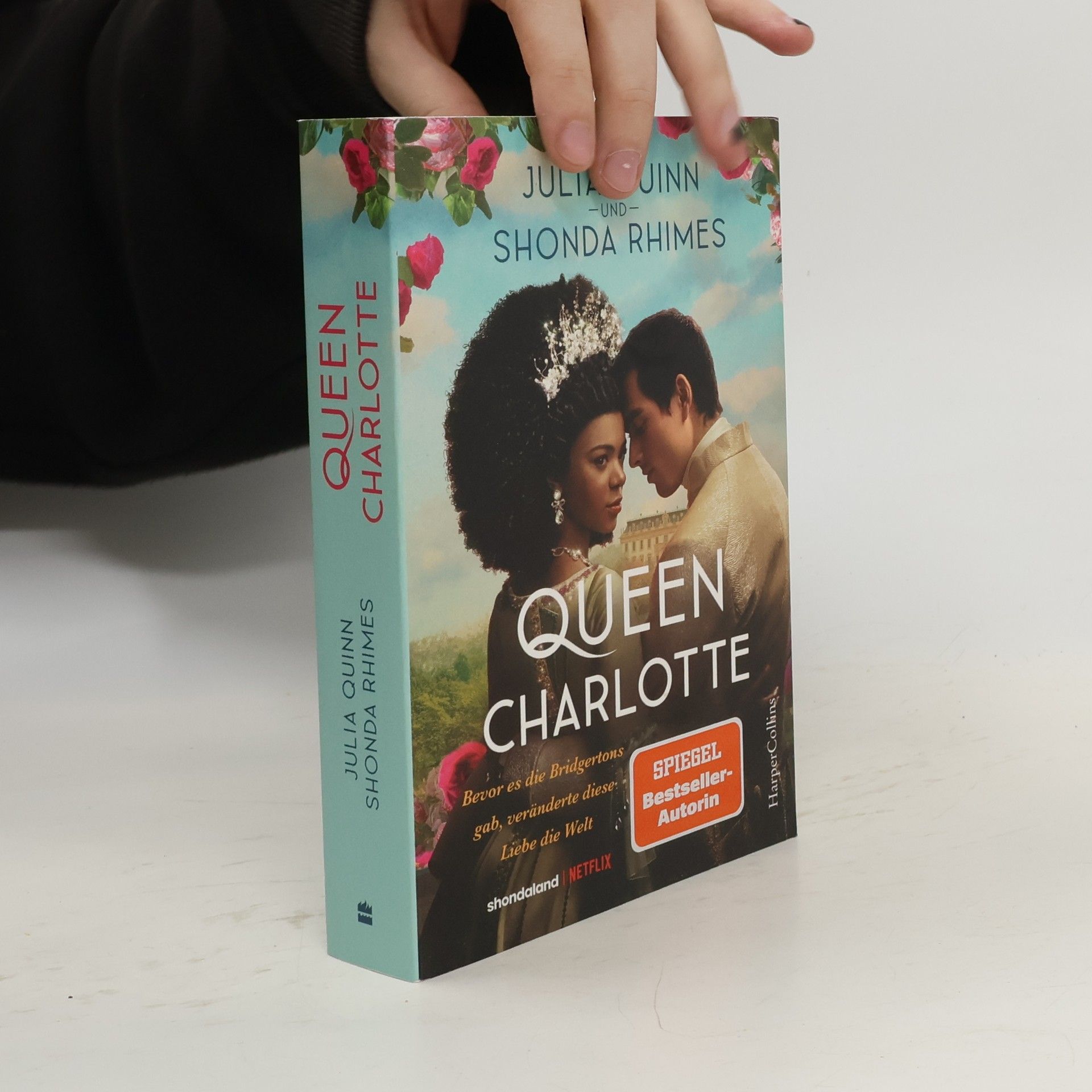 Julie Quinnová Queen Charlotte – Bevor es die Bridgertons gab, veränderte diese Liebe die Welt