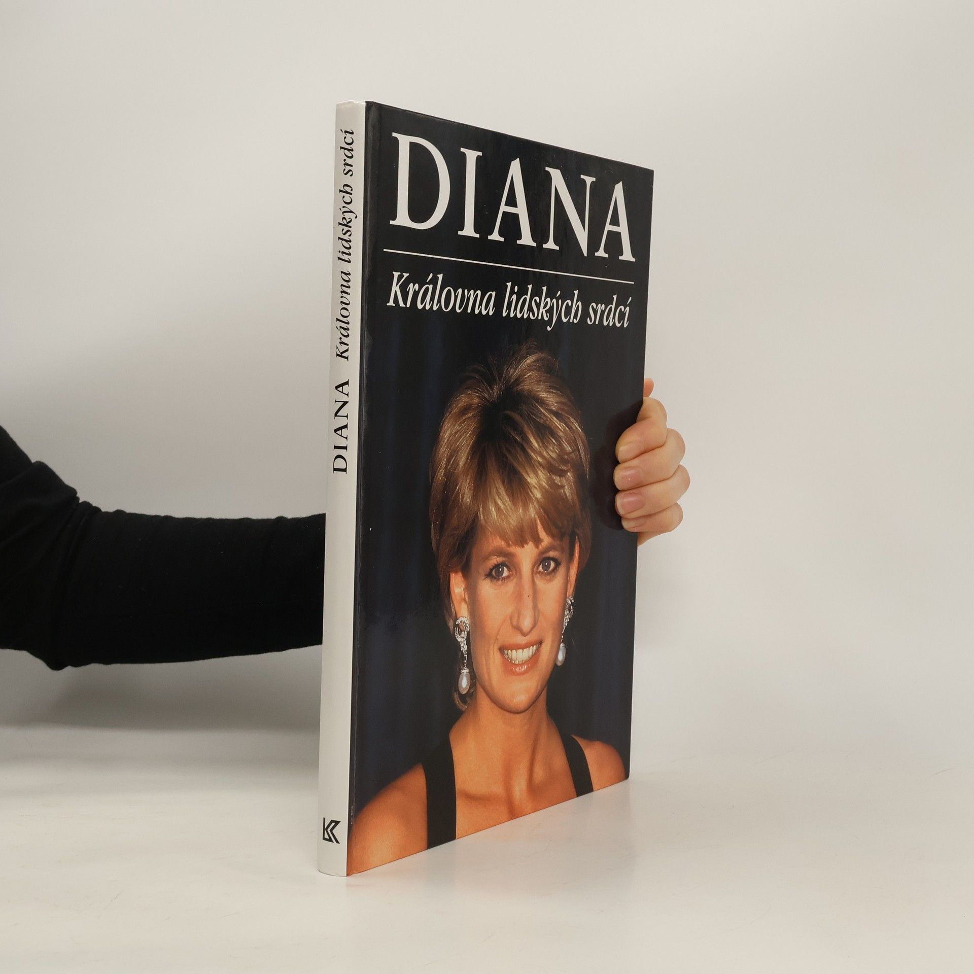 Aliena de Longhe Diana. Královna lidských srdcí