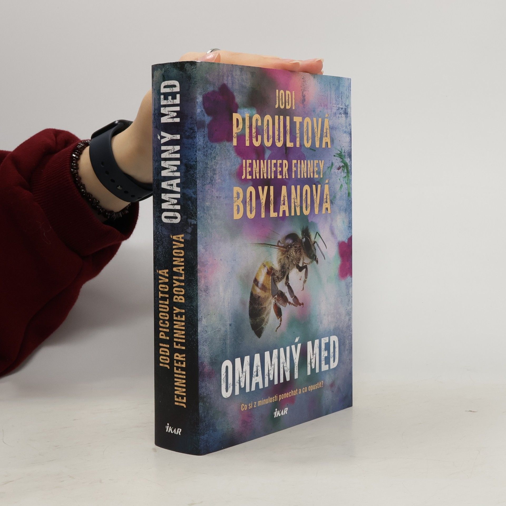 Jodi Picoult Omamný med