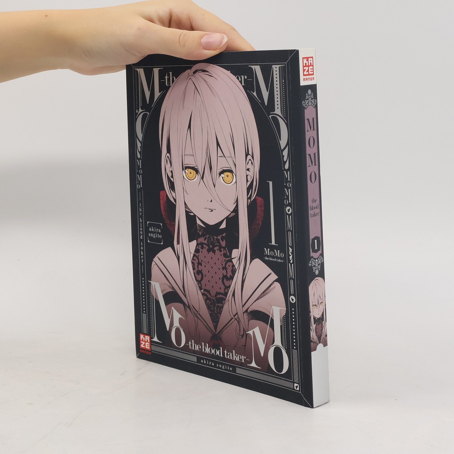 Akira Sugito MoMo - the Blood Taker 1